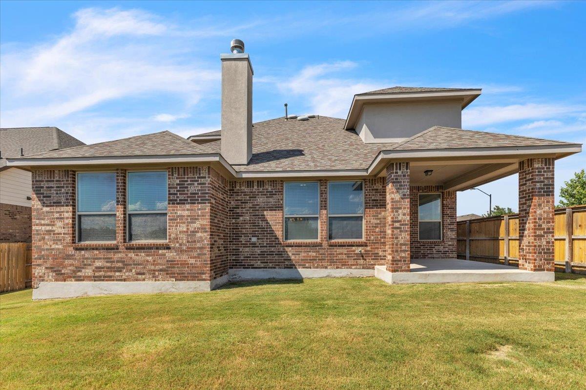 3425 De Soto Loop Property Photo 36
