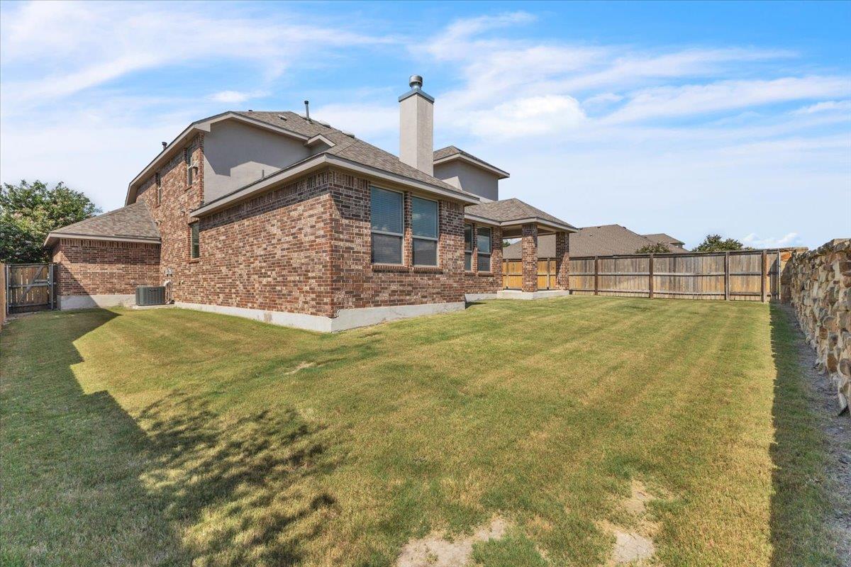 3425 De Soto Loop Property Photo 37