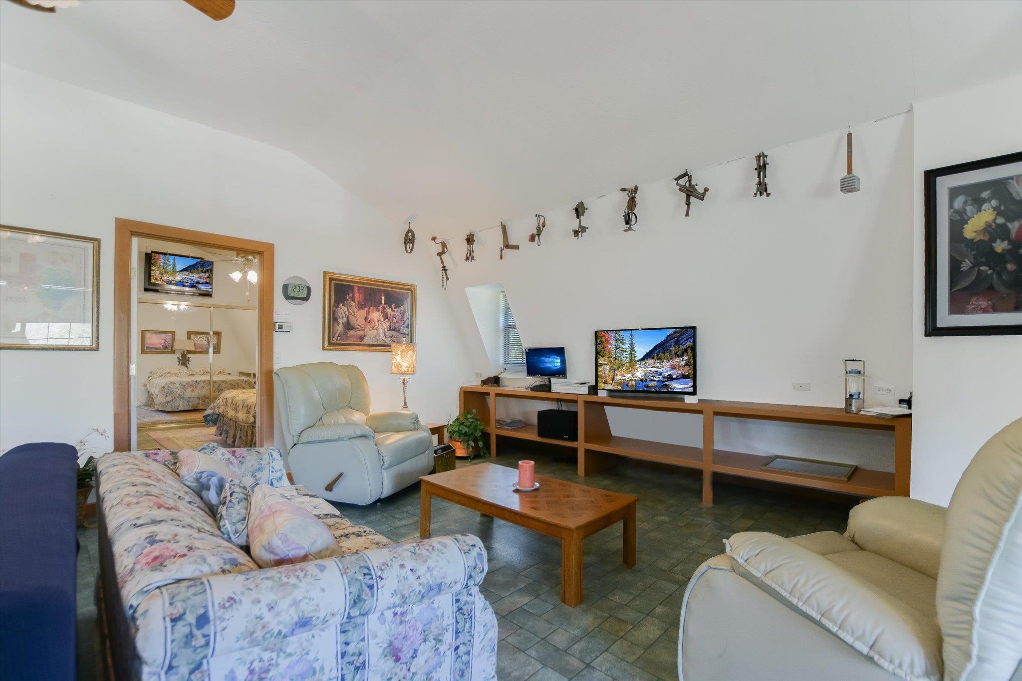 155 Contrails Way Property Photo 11
