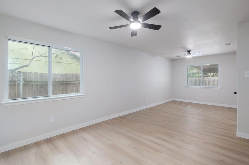 12116 Mosley Ln Property Photo 20