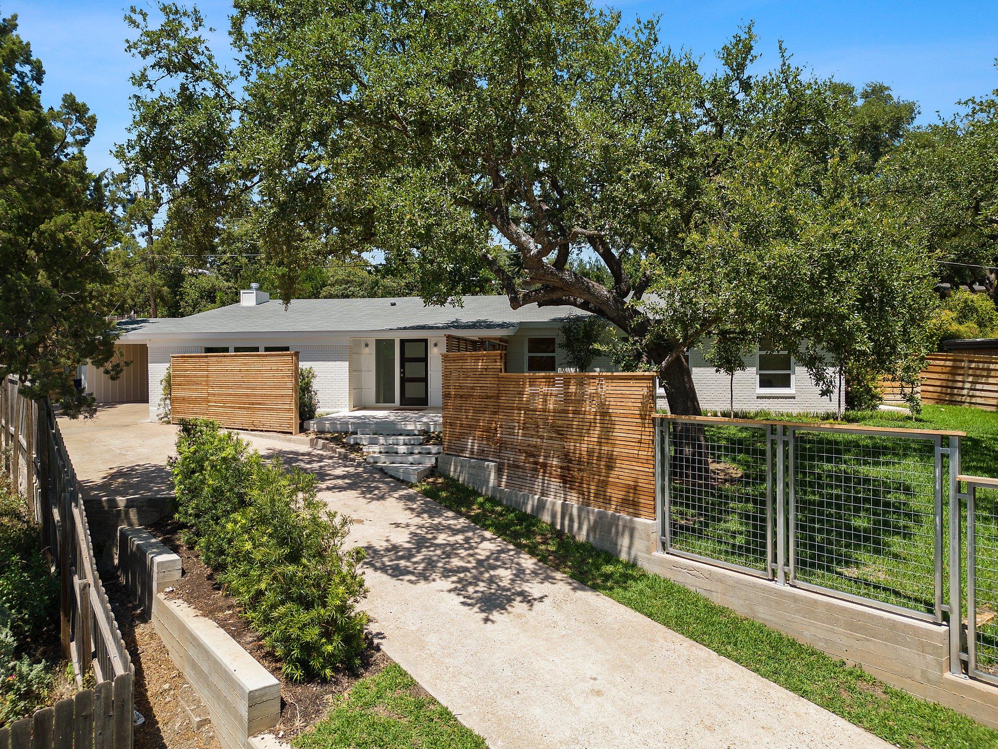 5706 Highland Hills Cir Property Photo 37