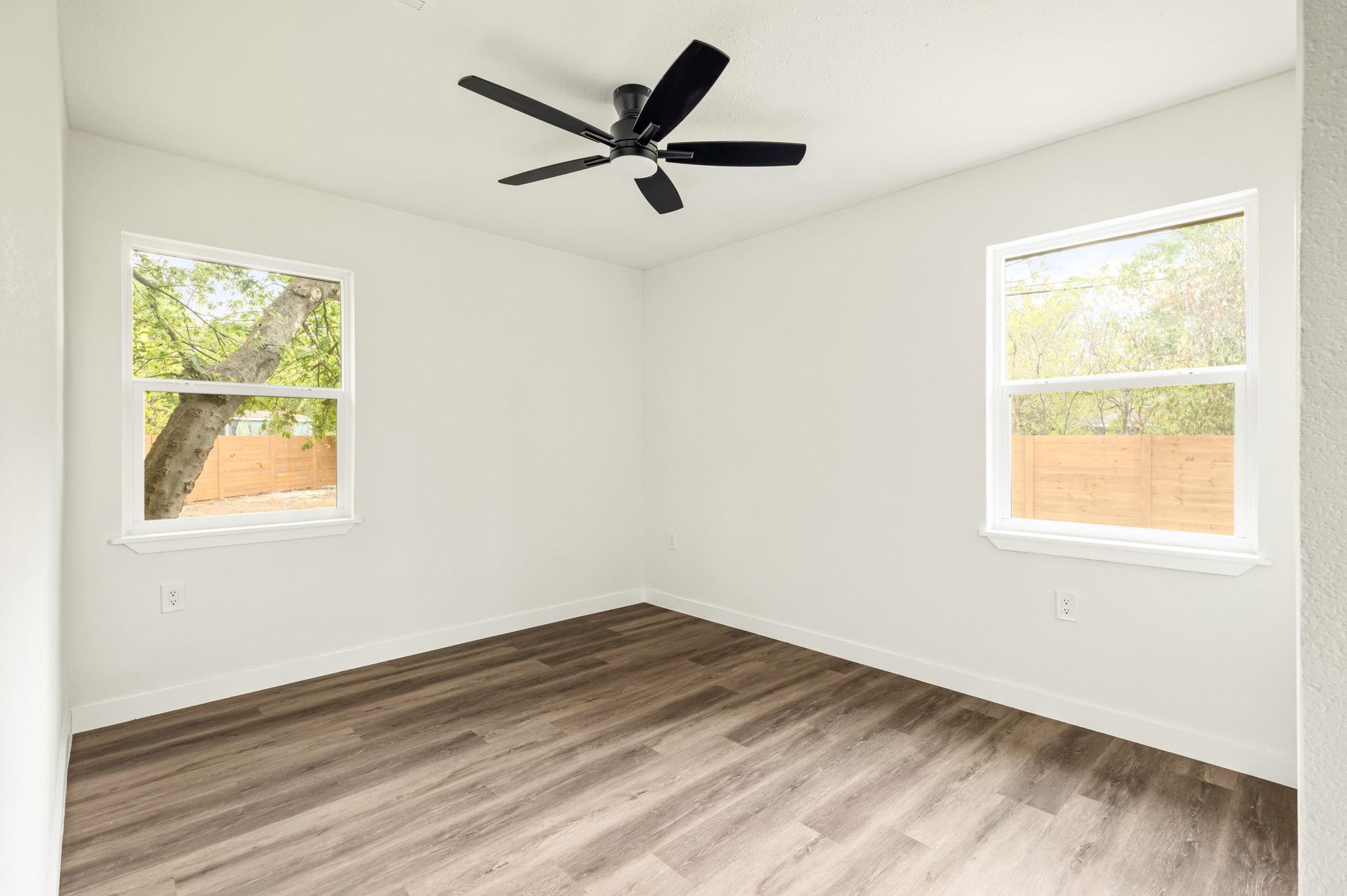 2103 Fordham Cv Property Photo 22