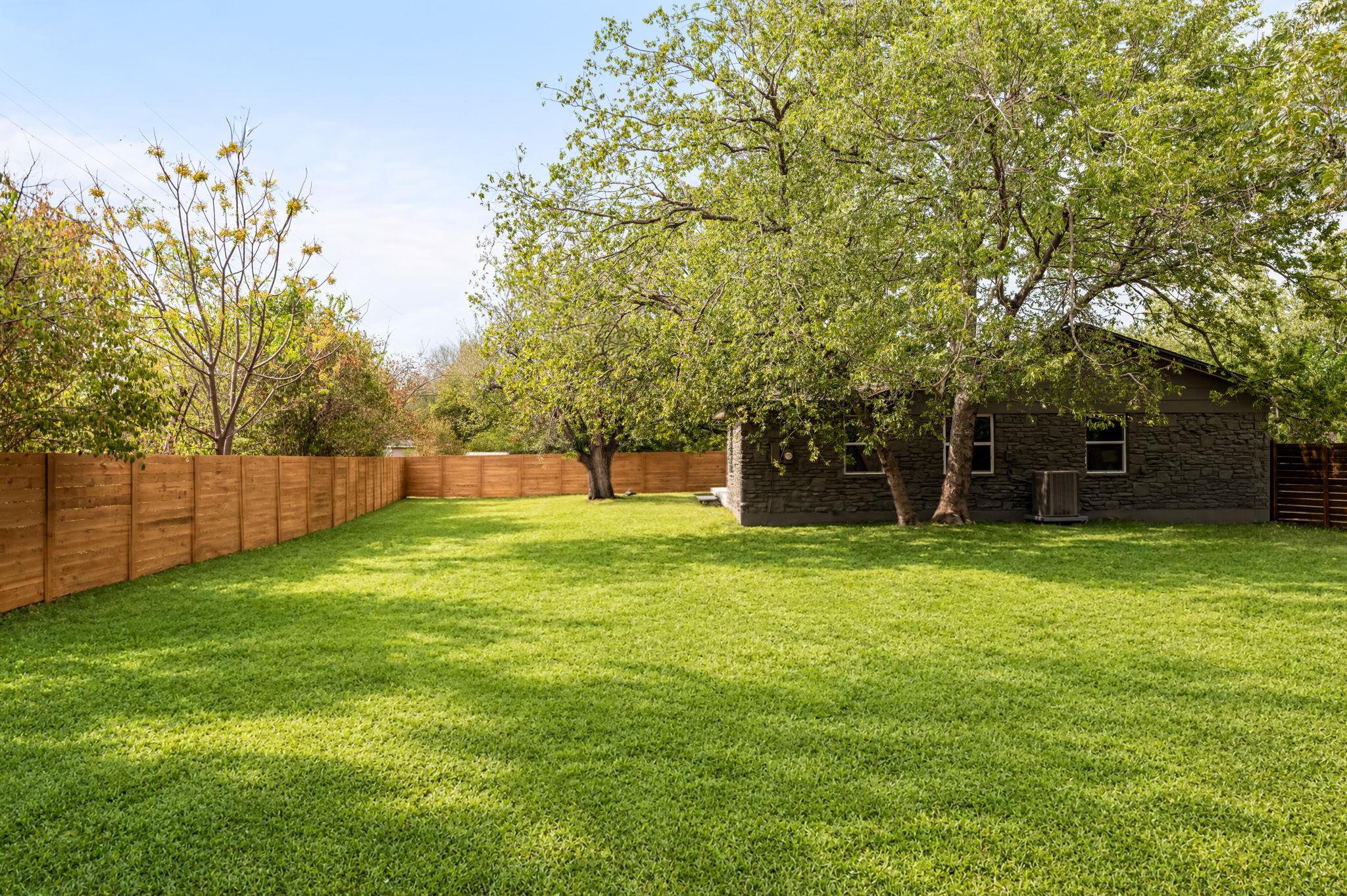 2103 Fordham Cv Property Photo 36
