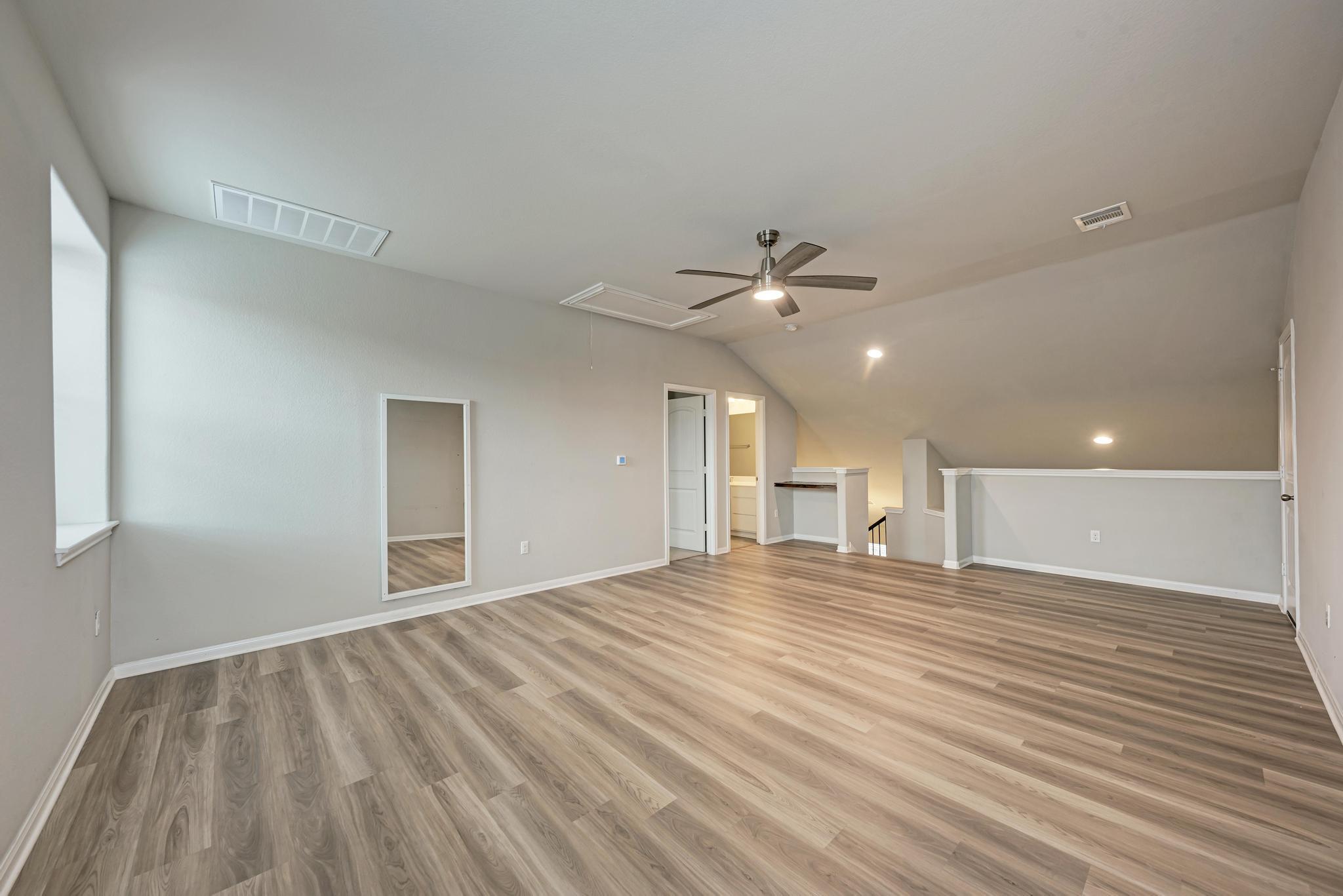 2625 Bowen St Property Photo 25