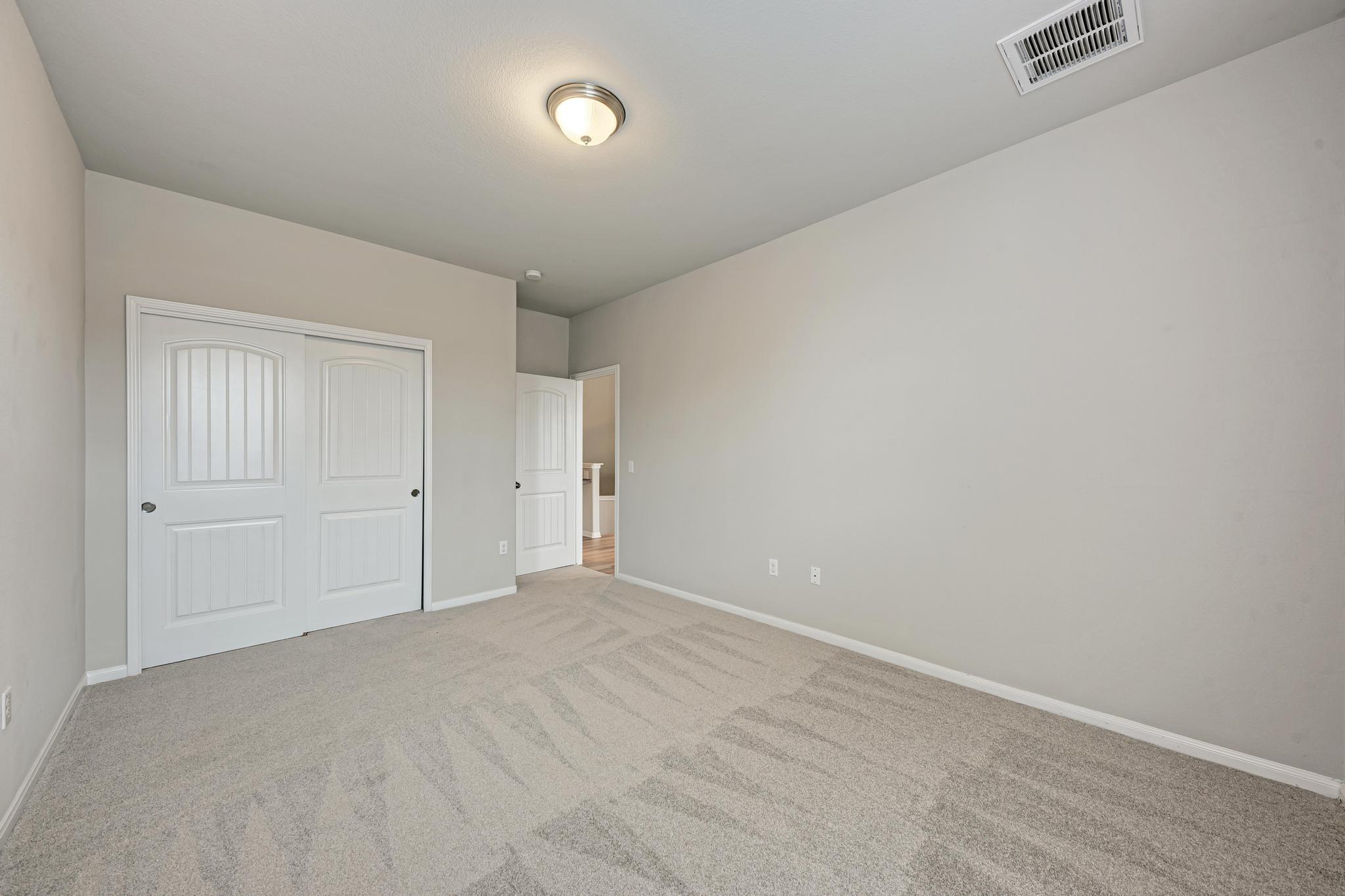 2625 Bowen St Property Photo 27