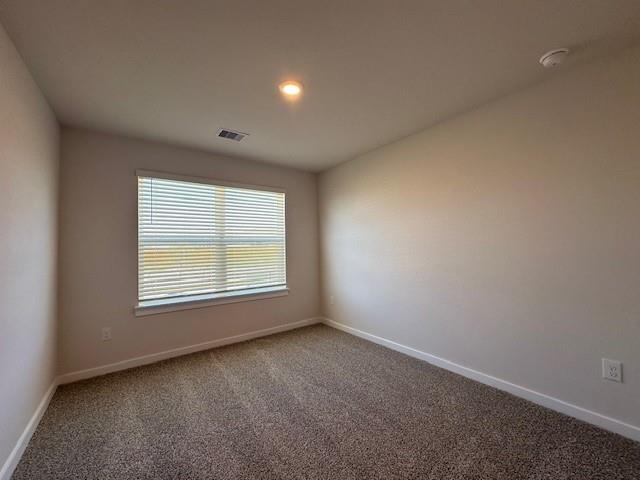 141 Netherland St Property Photo 10