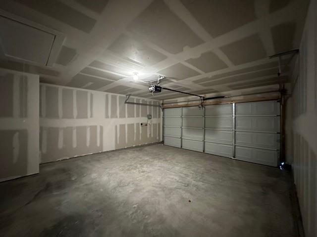 141 Netherland St Property Photo 14
