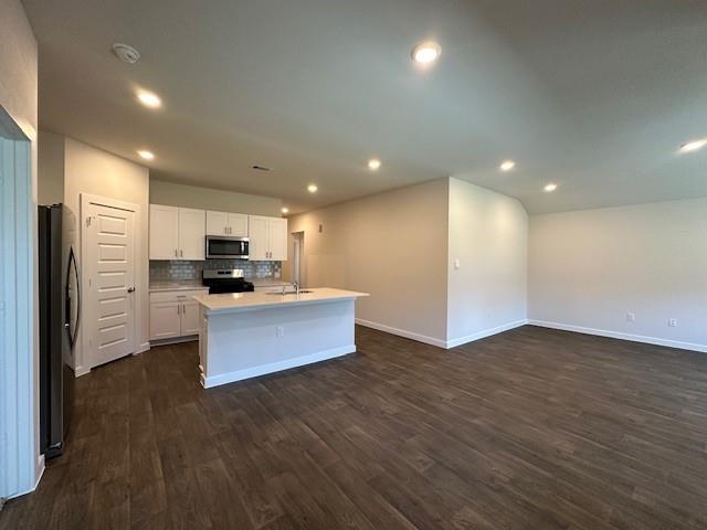 141 Netherland St Property Photo 19
