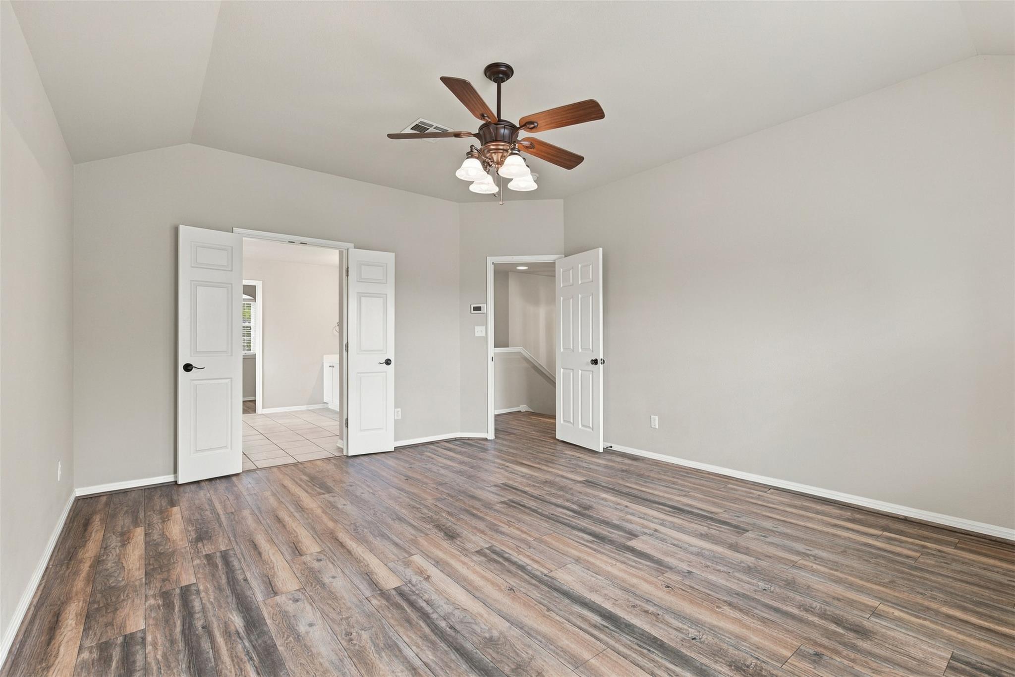 2507 Texan Dr Property Photo 15