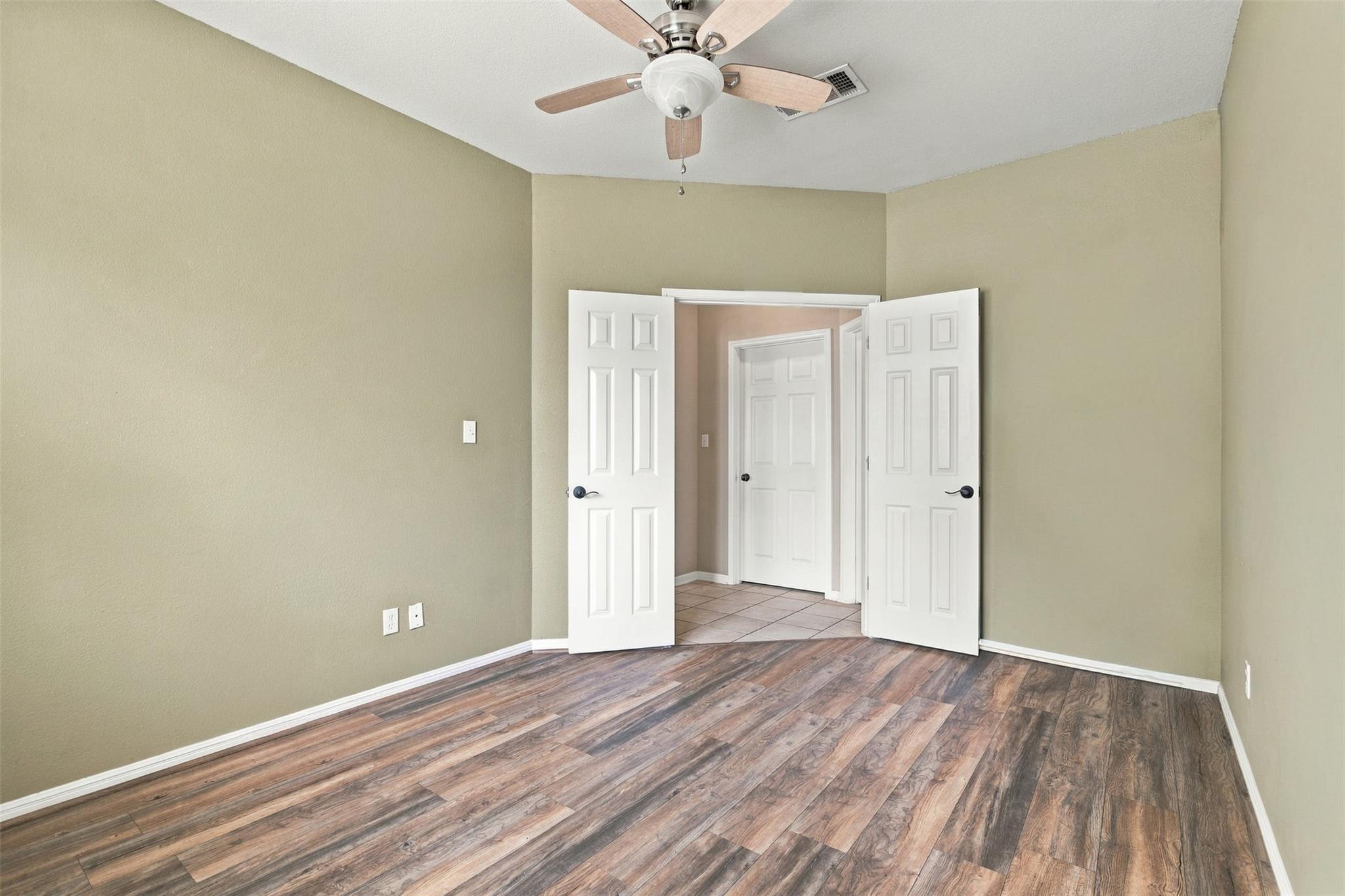 2507 Texan Dr Property Photo 20