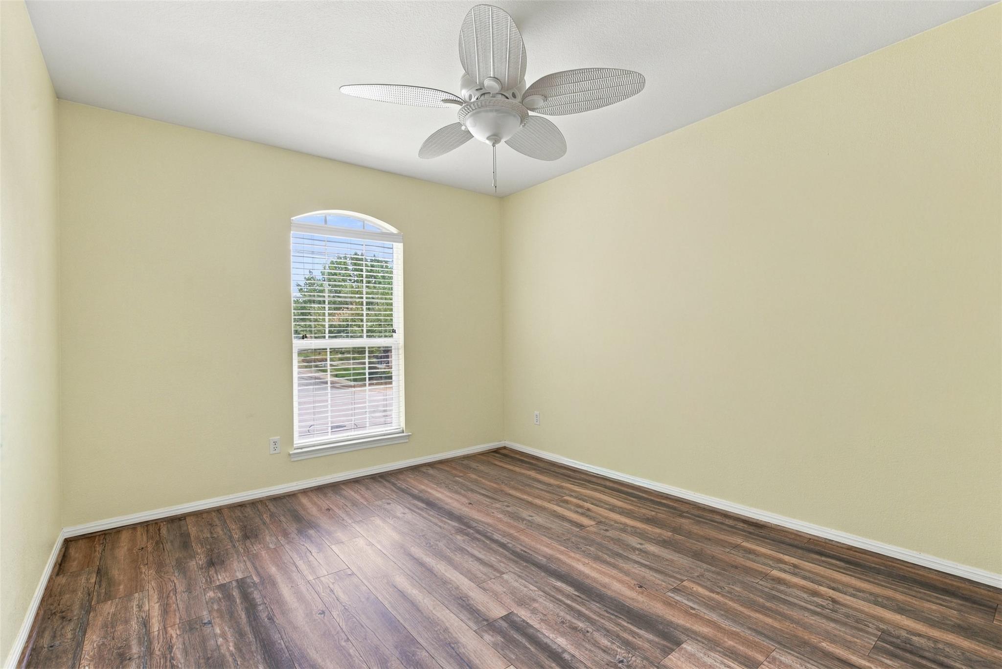 2507 Texan Dr Property Photo 22