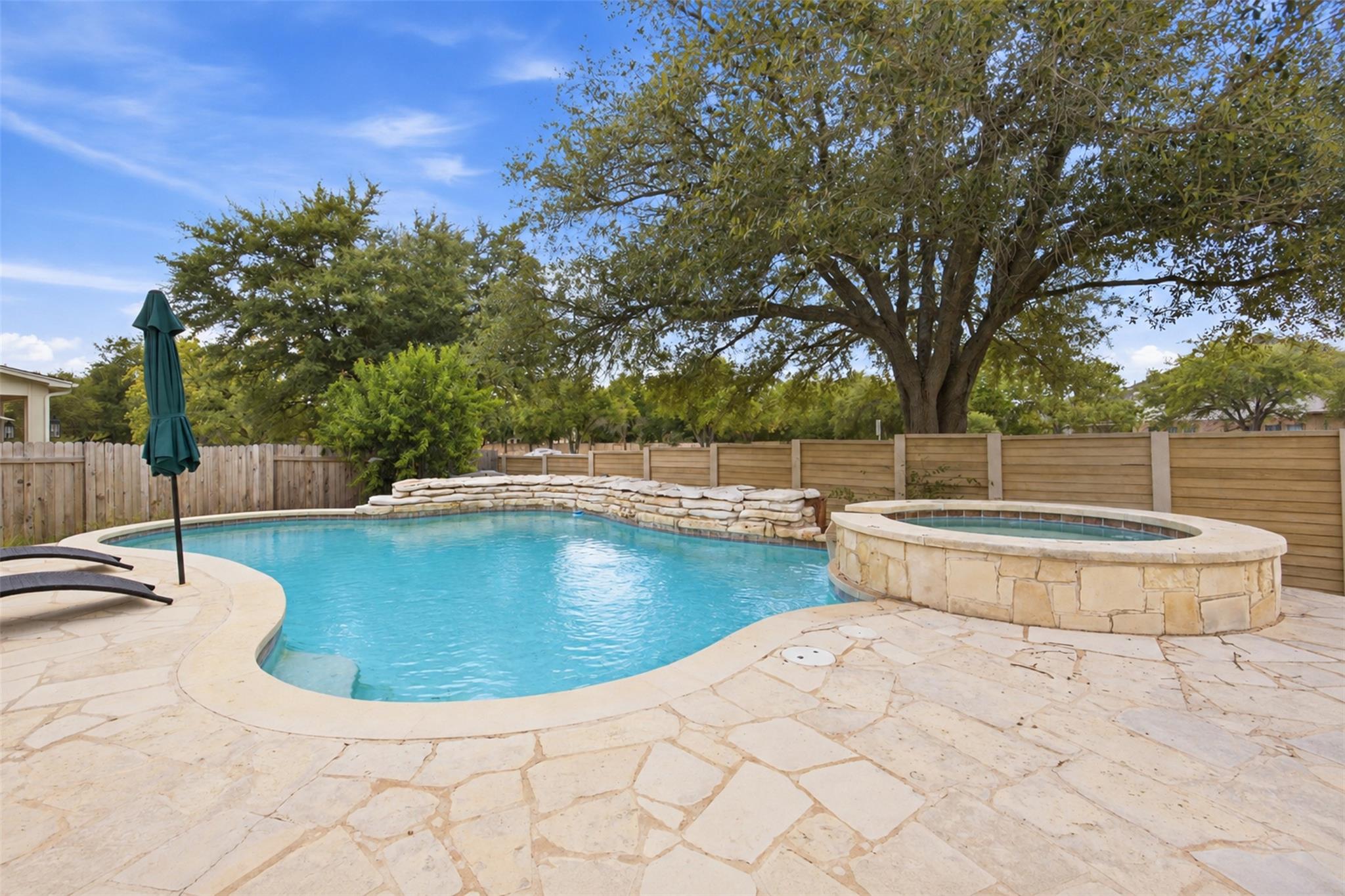 2507 Texan Dr Property Photo 27