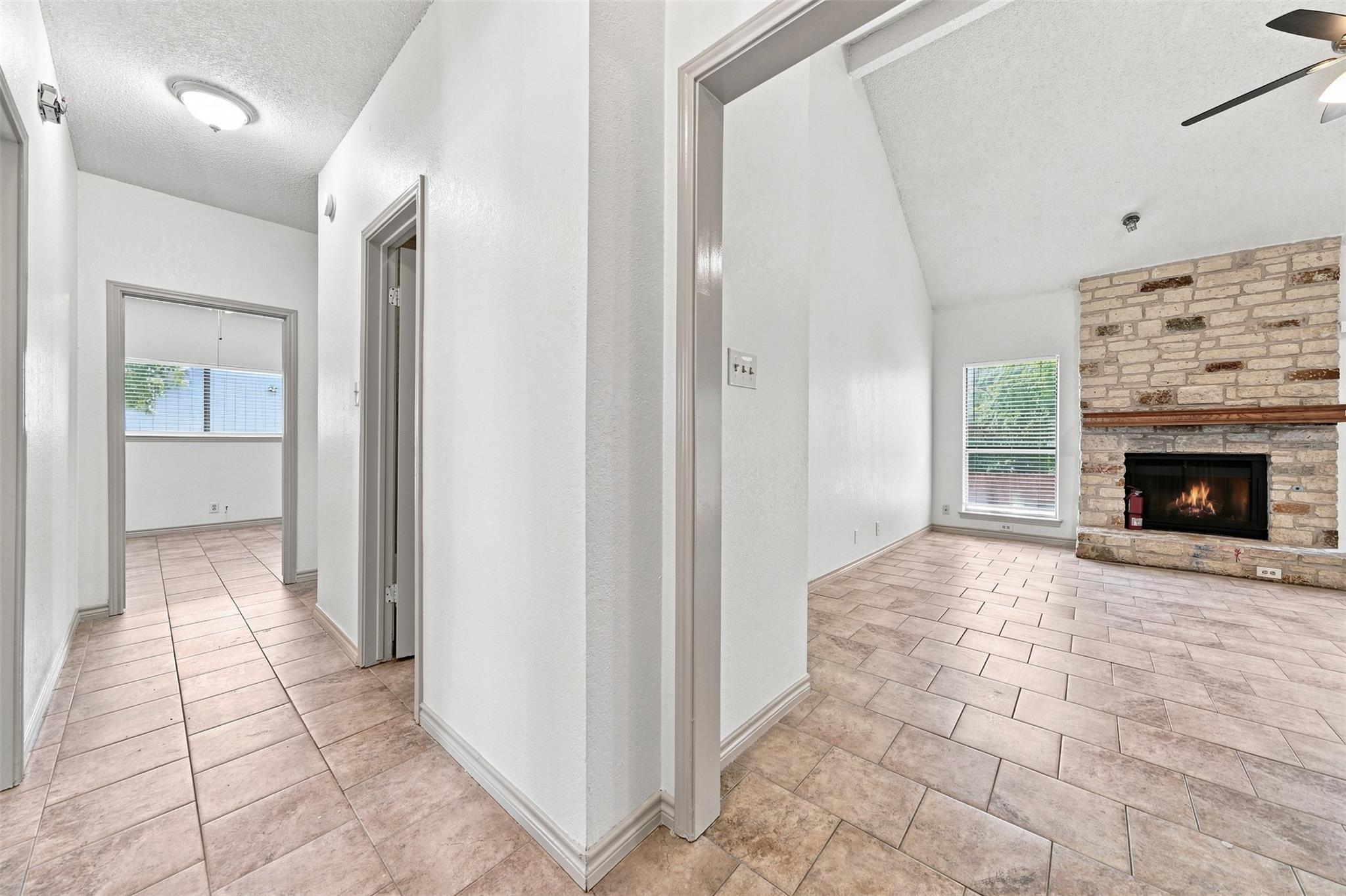 2207 Lancaster Gate Cv Property Photo 5