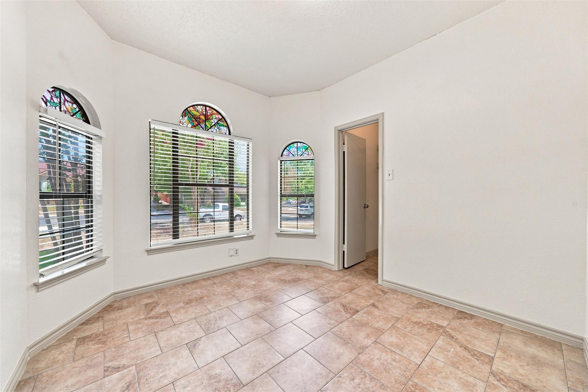 2207 Lancaster Gate Cv Property Photo 10