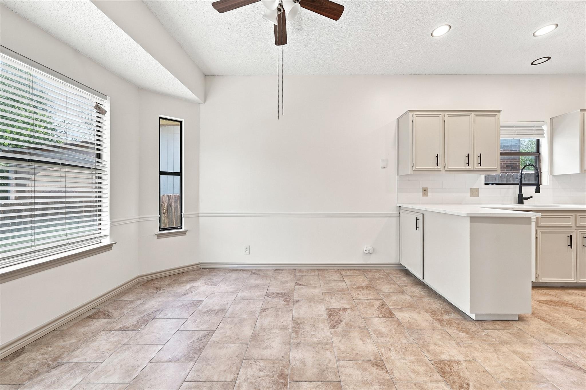 2207 Lancaster Gate Cv Property Photo 12
