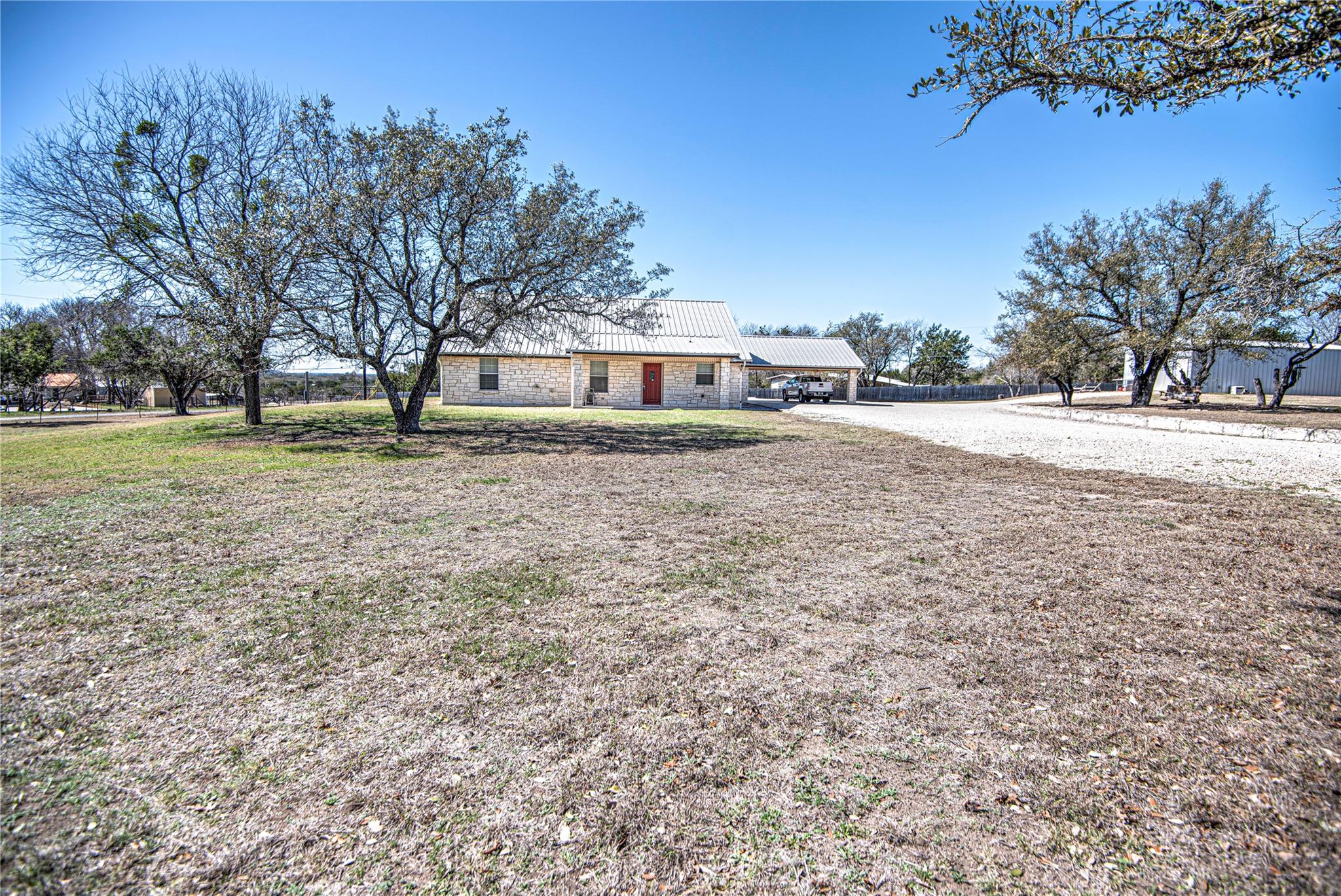 10484 E Trimmier Rd Property Photo