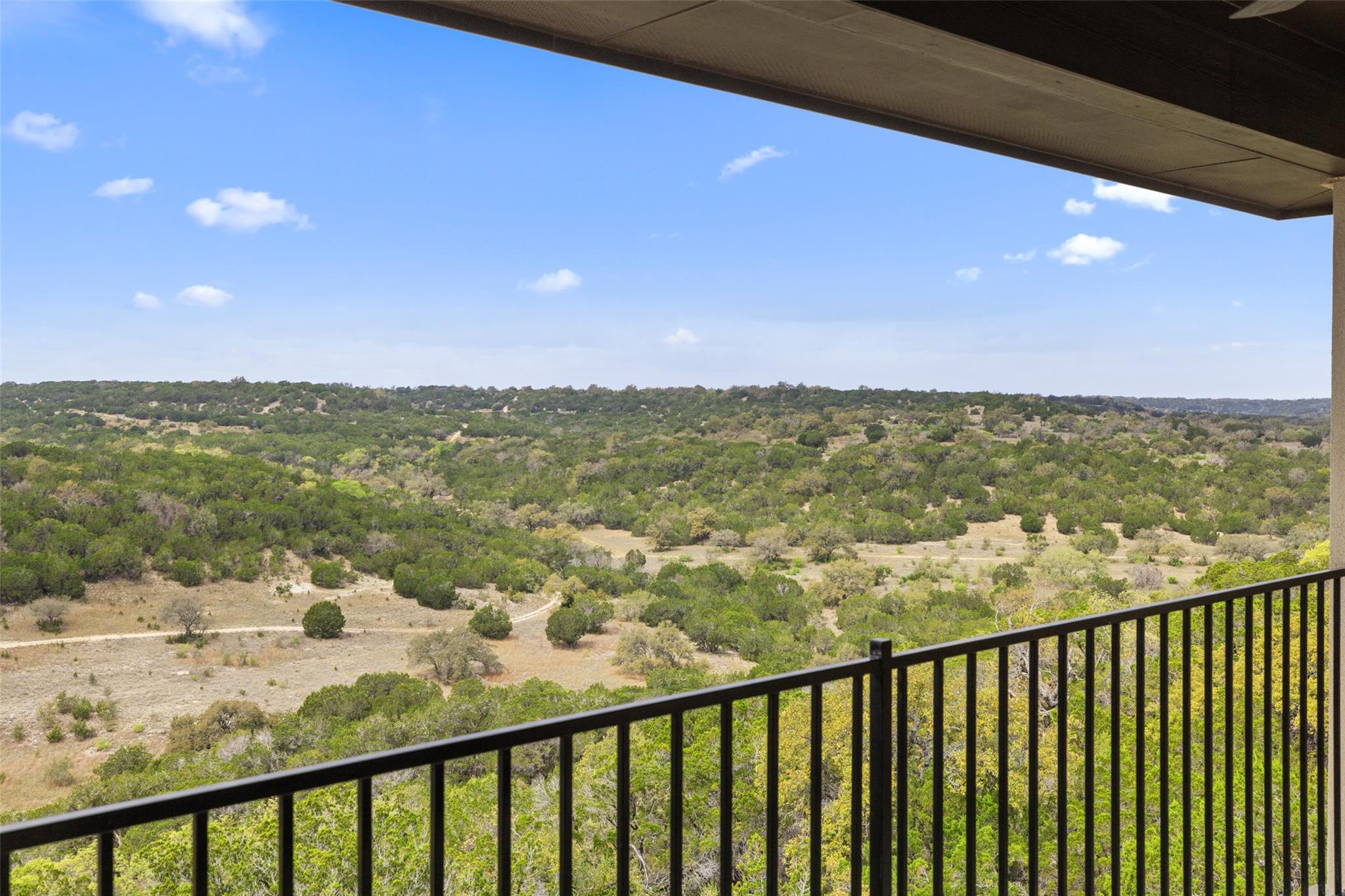 6112 Cuchara Bnd Property Photo 2