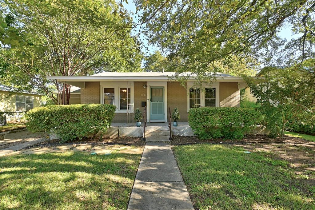 1216 Alegria Rd Property Photo 1