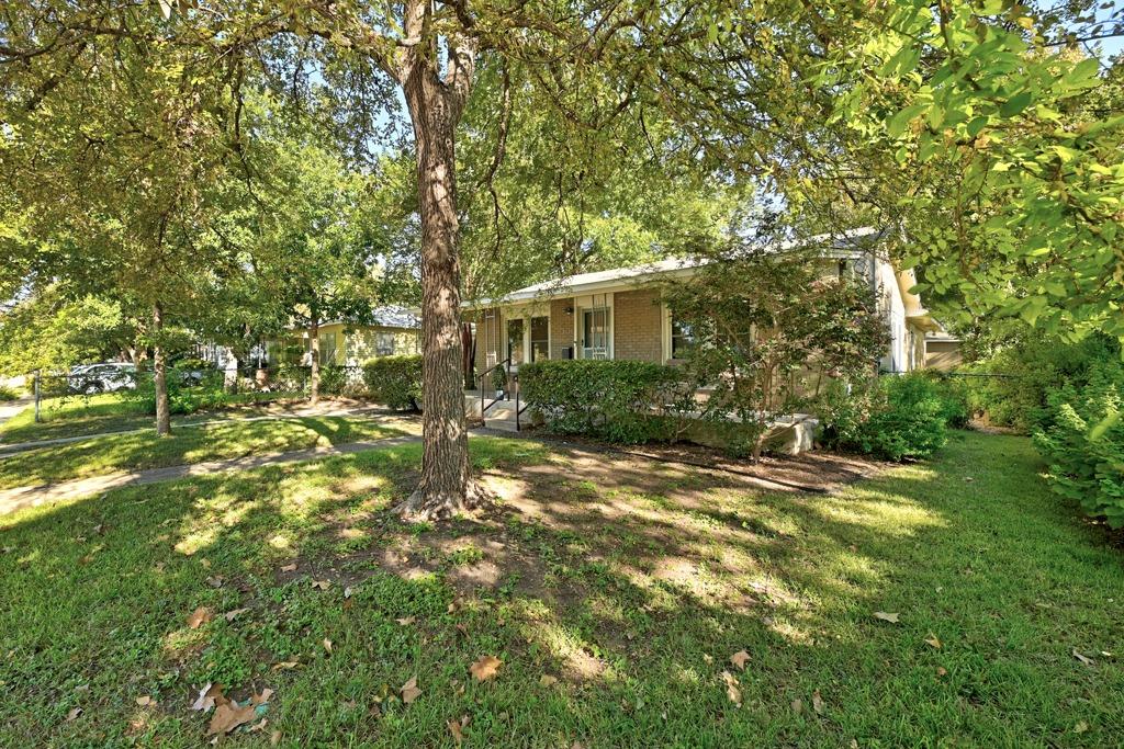 1216 Alegria Rd Property Photo 3