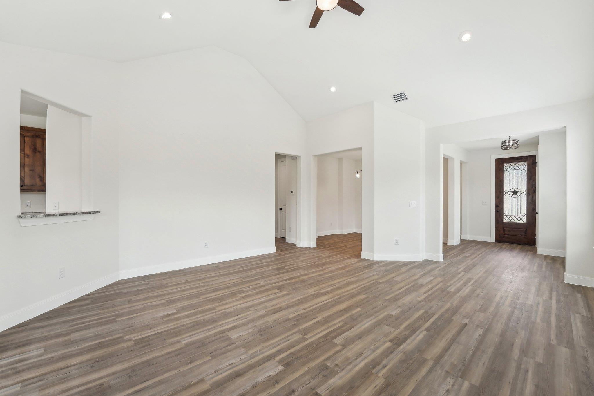 118 Callie St Property Photo 8