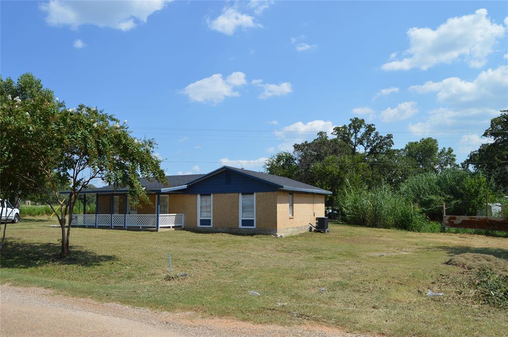 245 Flaming Oak Dr Property Photo 1
