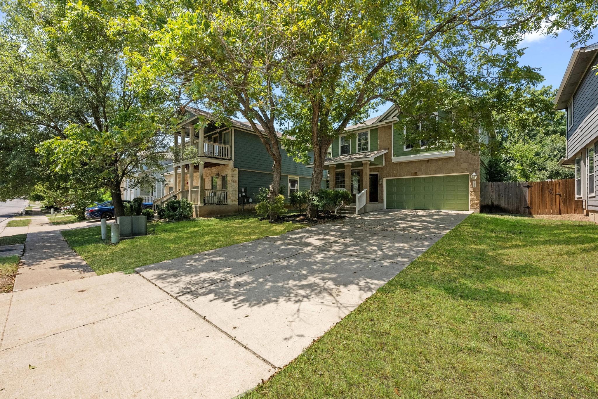 2113 Campfield Pkwy Property Photo 2