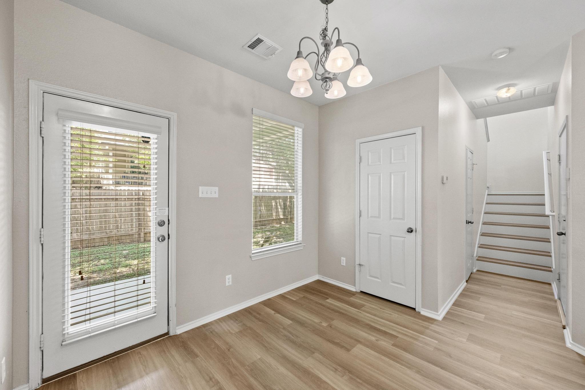 2113 Campfield Pkwy Property Photo 12
