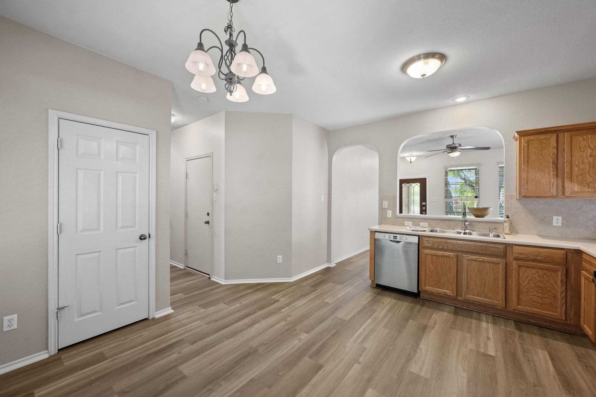 2113 Campfield Pkwy Property Photo 13