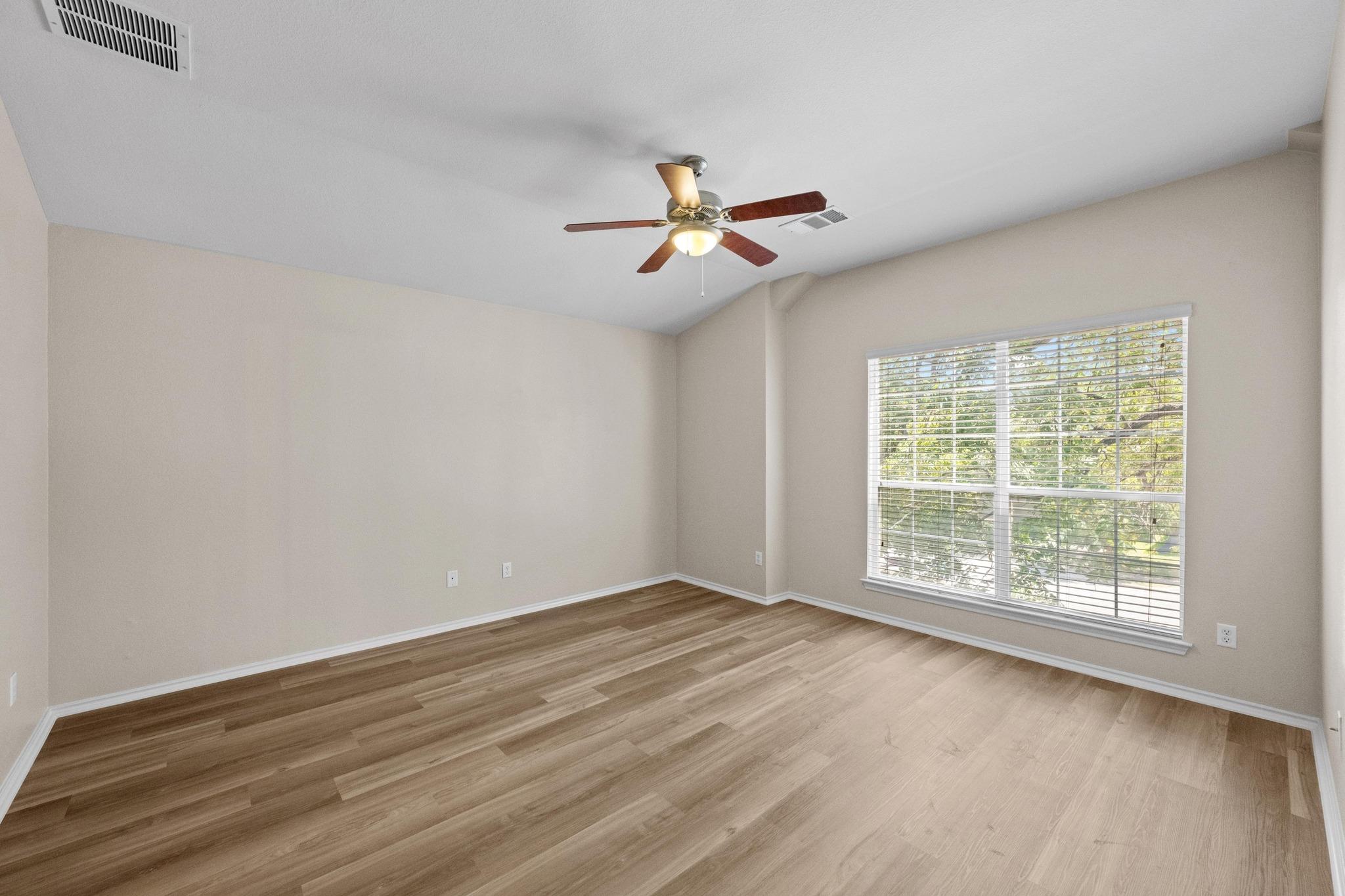 2113 Campfield Pkwy Property Photo 17