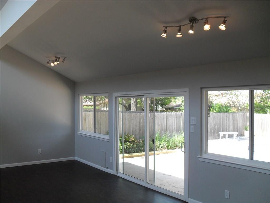 4804 Greystone Dr Property Photo 5