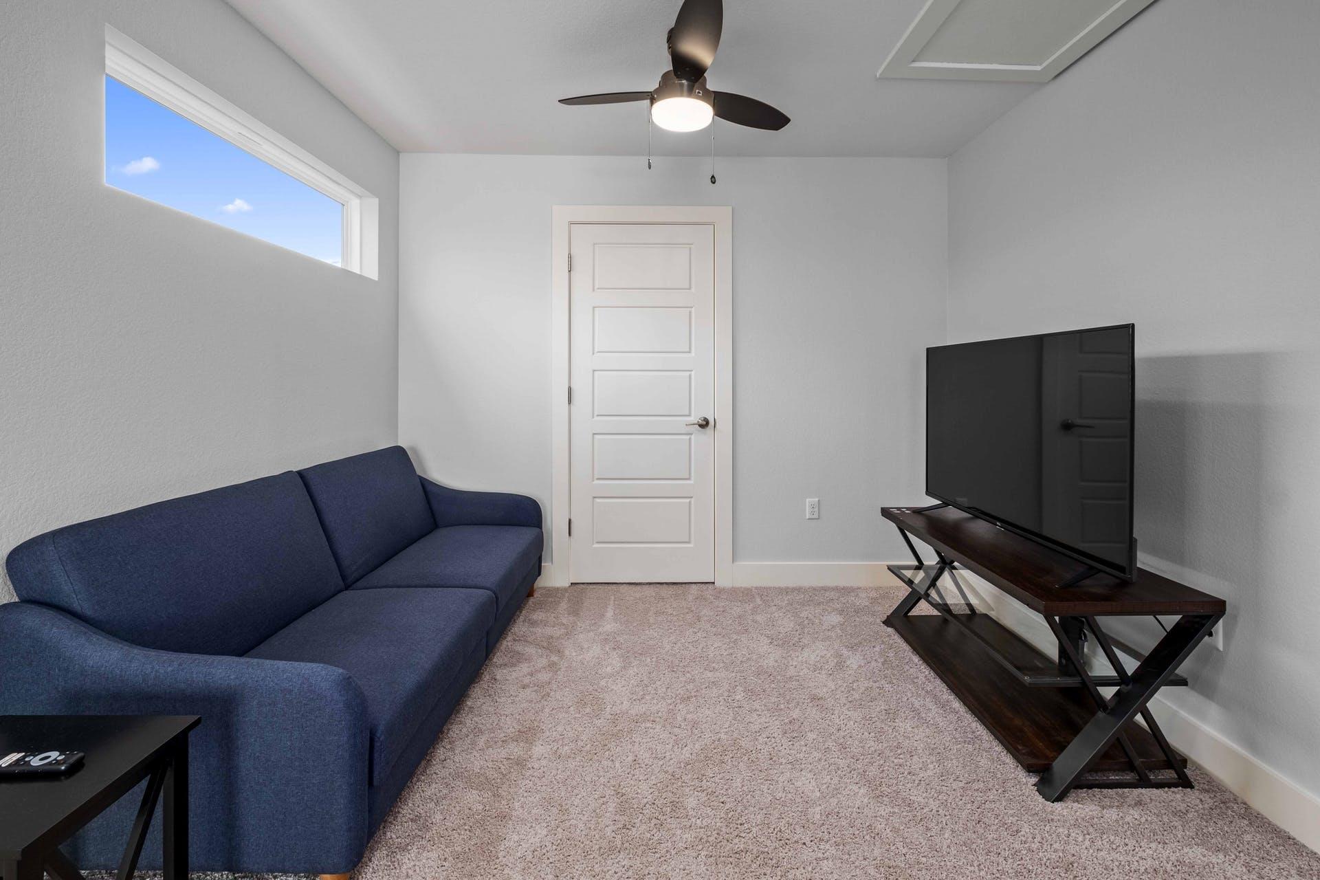 2813 Stock Dr Property Photo 9