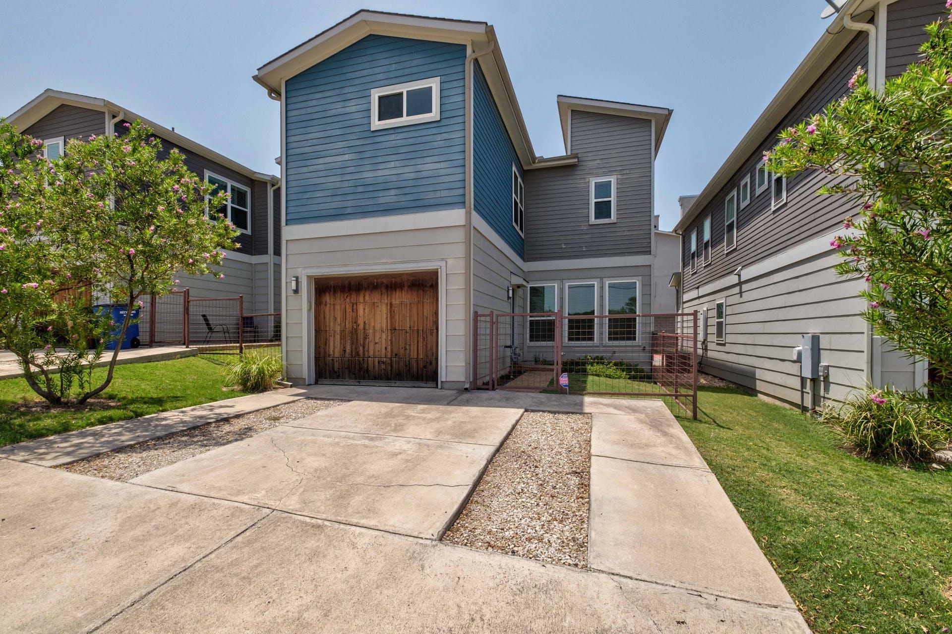 2813 Stock Dr Property Photo 15
