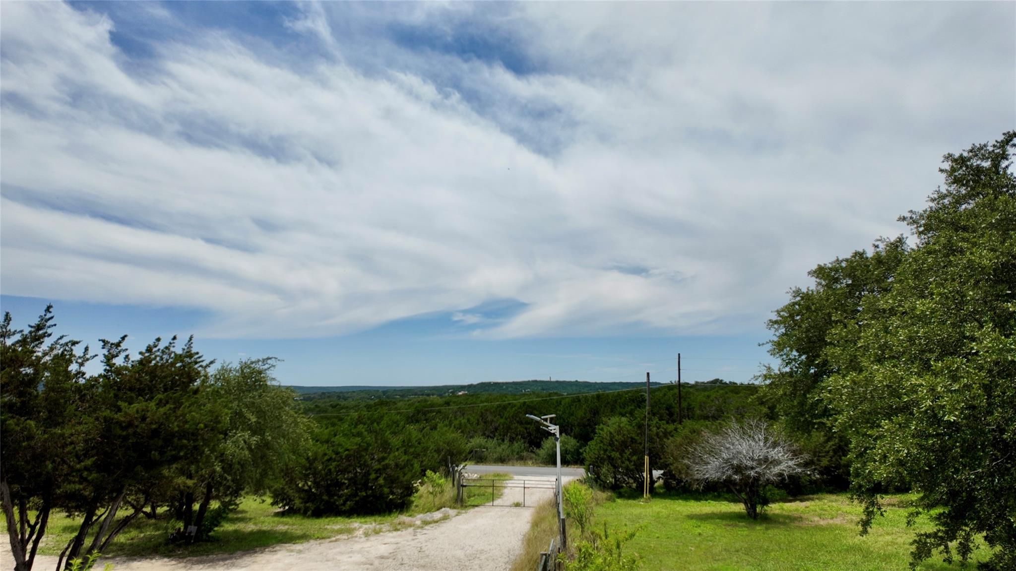 15003 Chaparral Dr Property Photo 11