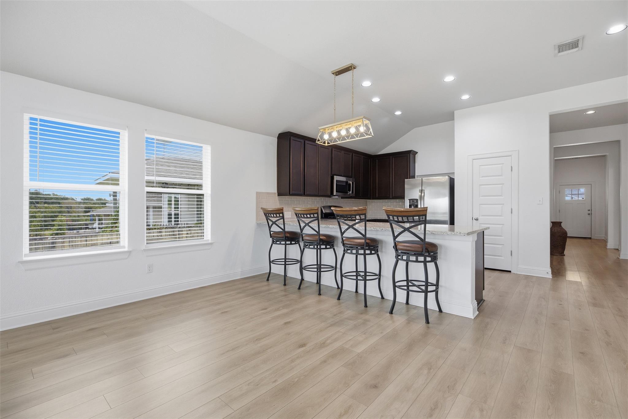 321 Gaida Loop Property Photo 13