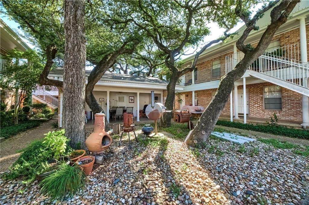 1240 Barton Hills Dr 214 Property Photo