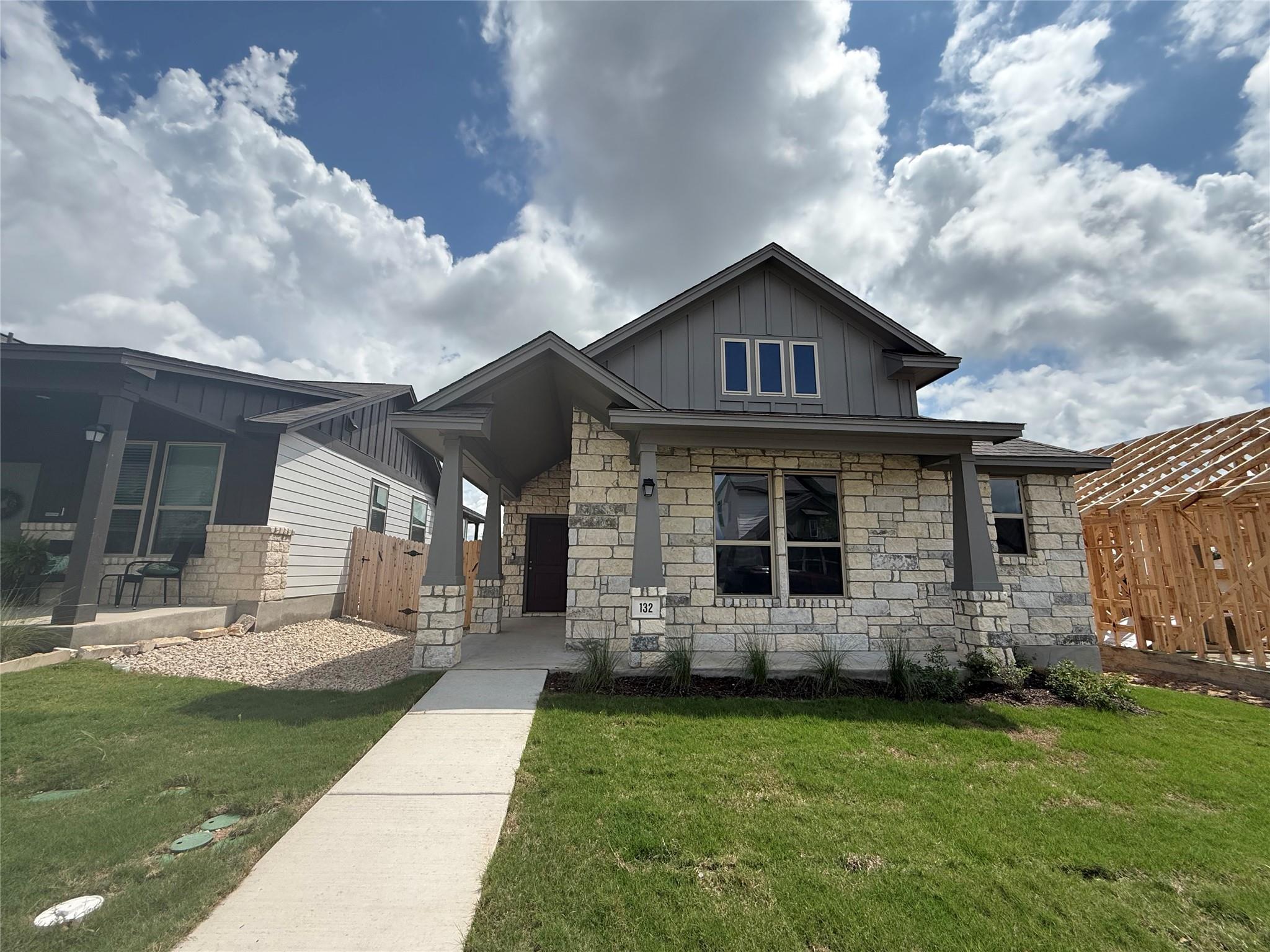 132 Tenny Ln Property Photo 1