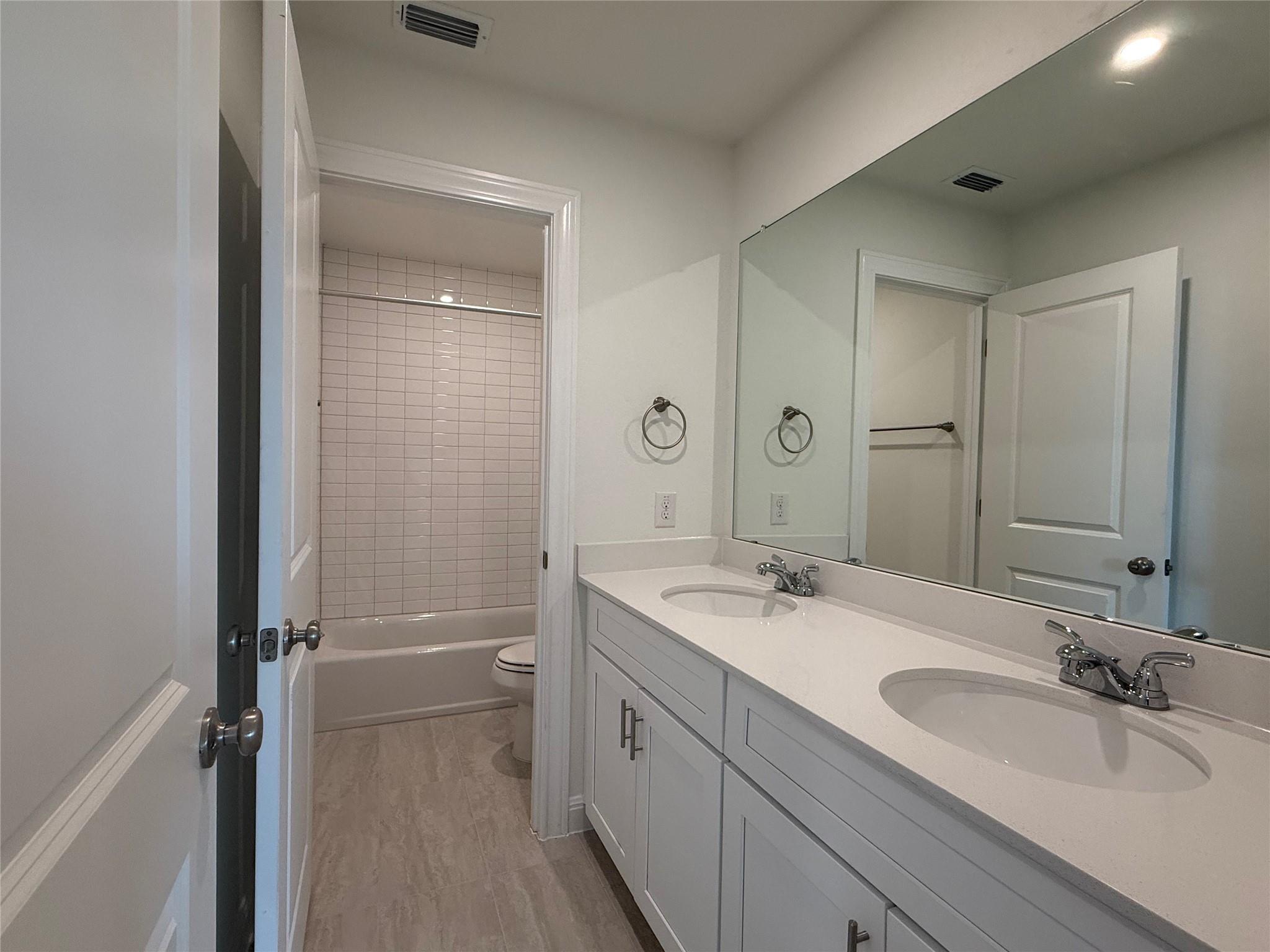 132 Tenny Ln Property Photo 18