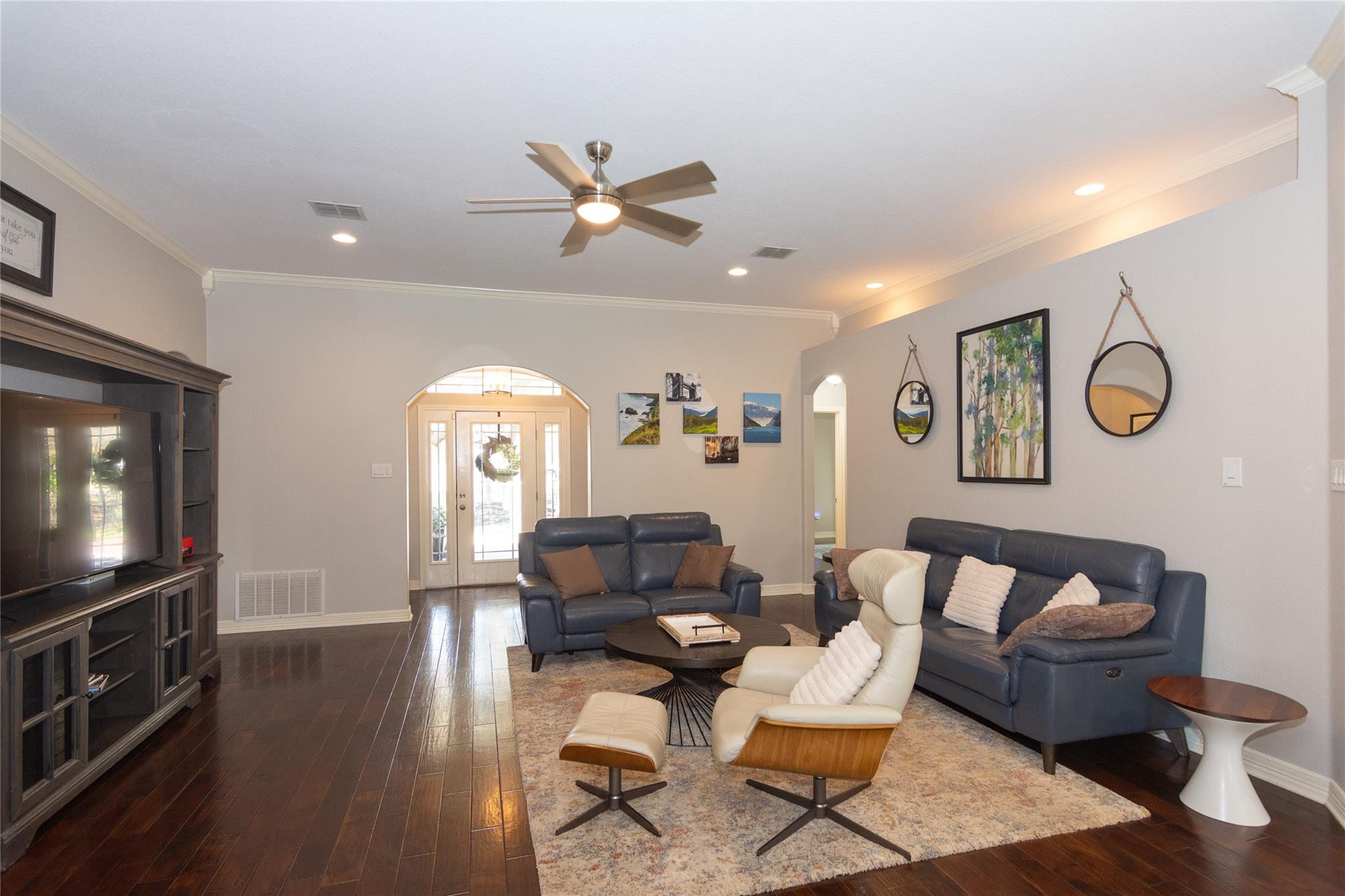 110 Cherry Wood Ct Property Photo 8