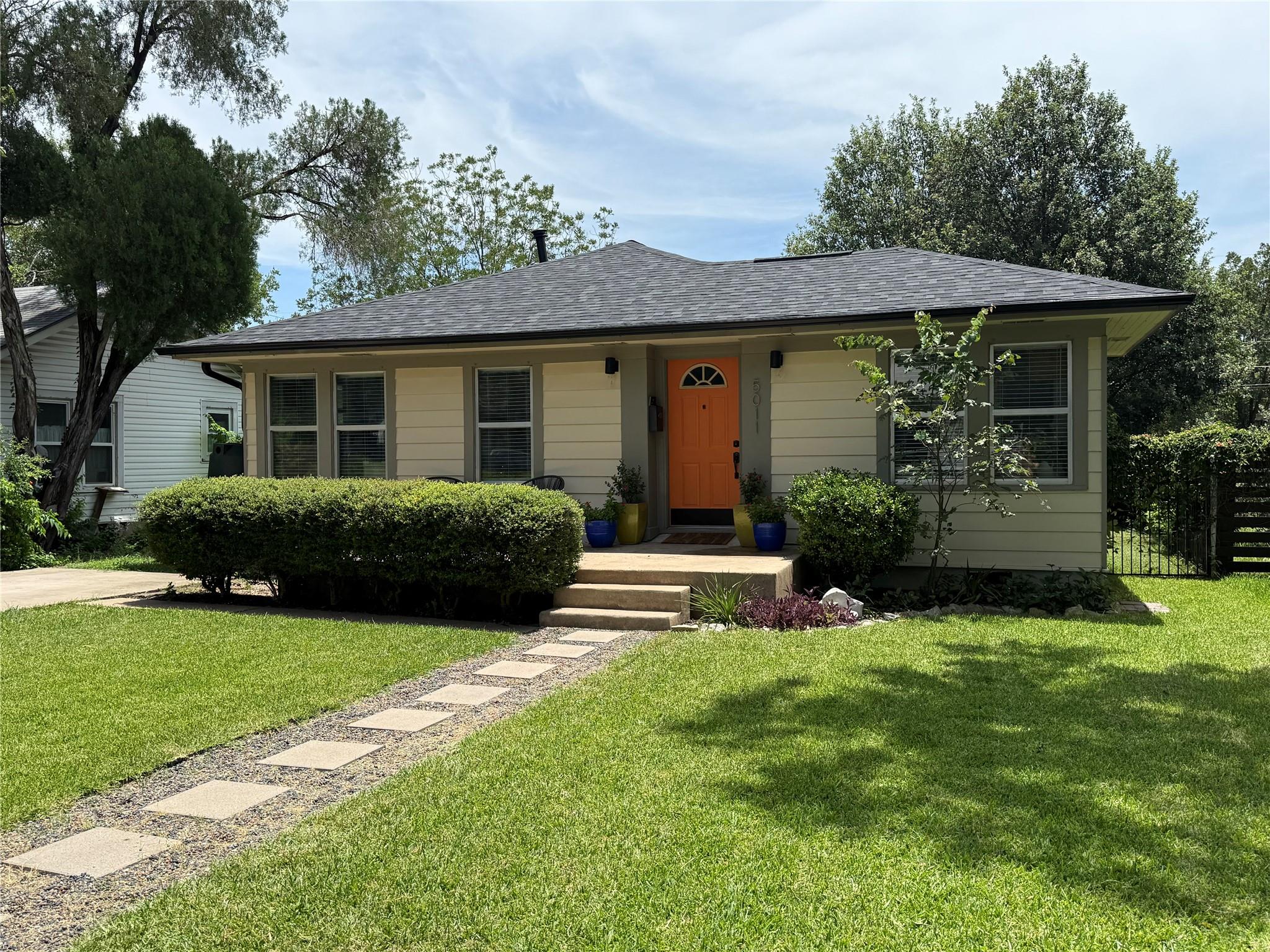 5011 Eilers Ave Property Photo 1