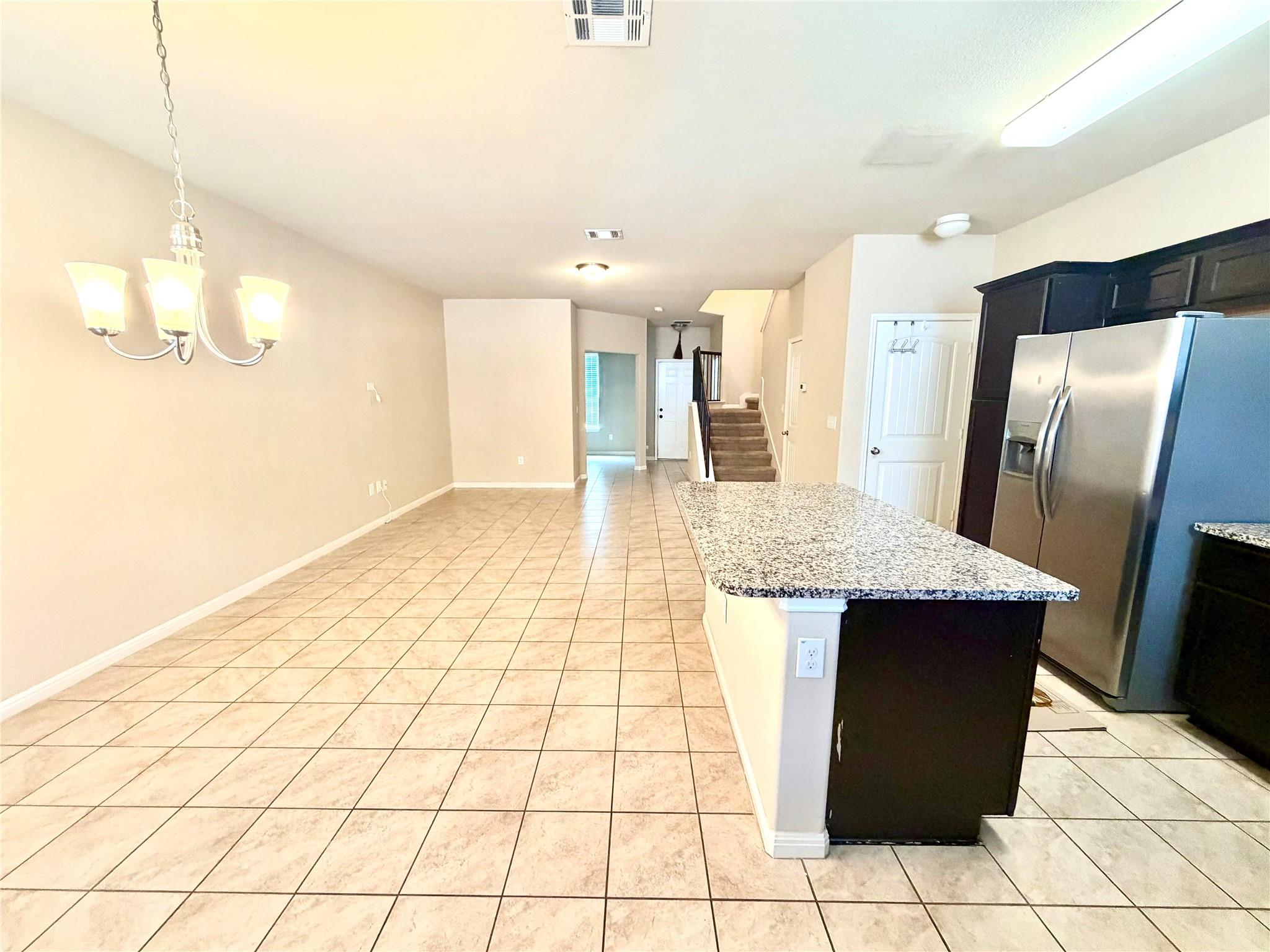 601 Katmai Cir Property Photo 4