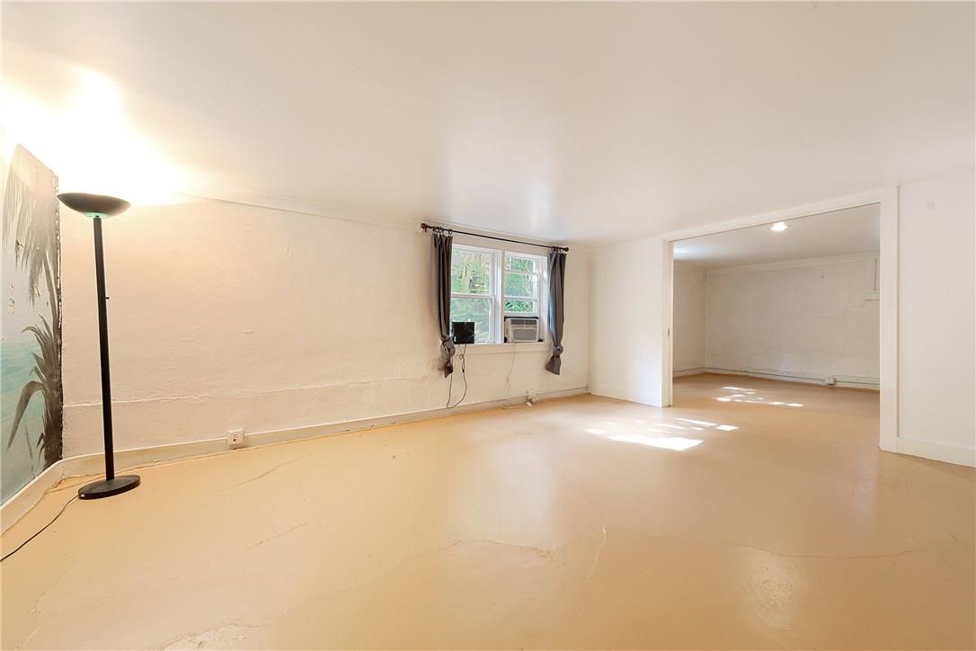 1501 W 9th St #d Property Photo 3