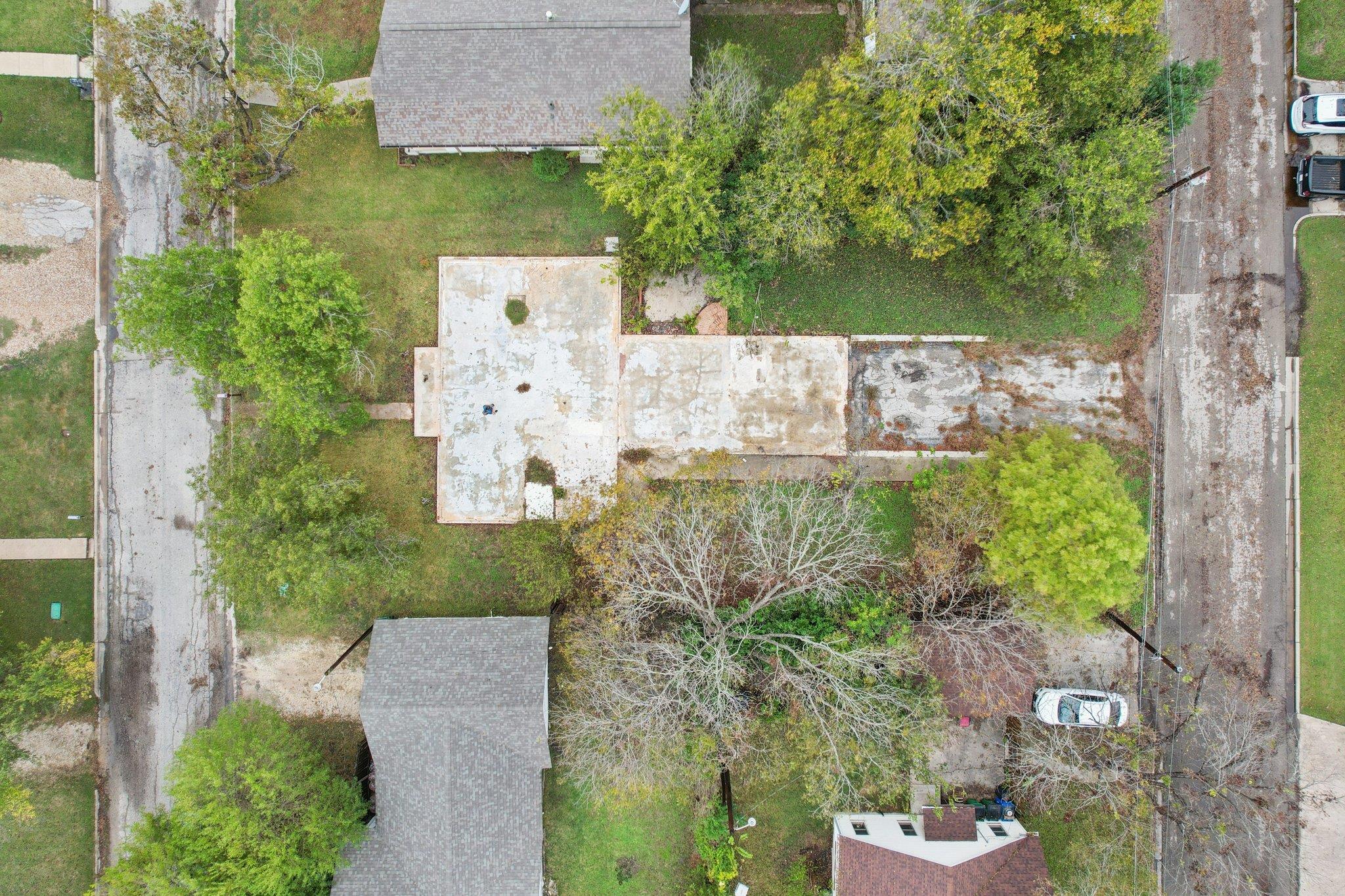 904 James St Property Photo 2