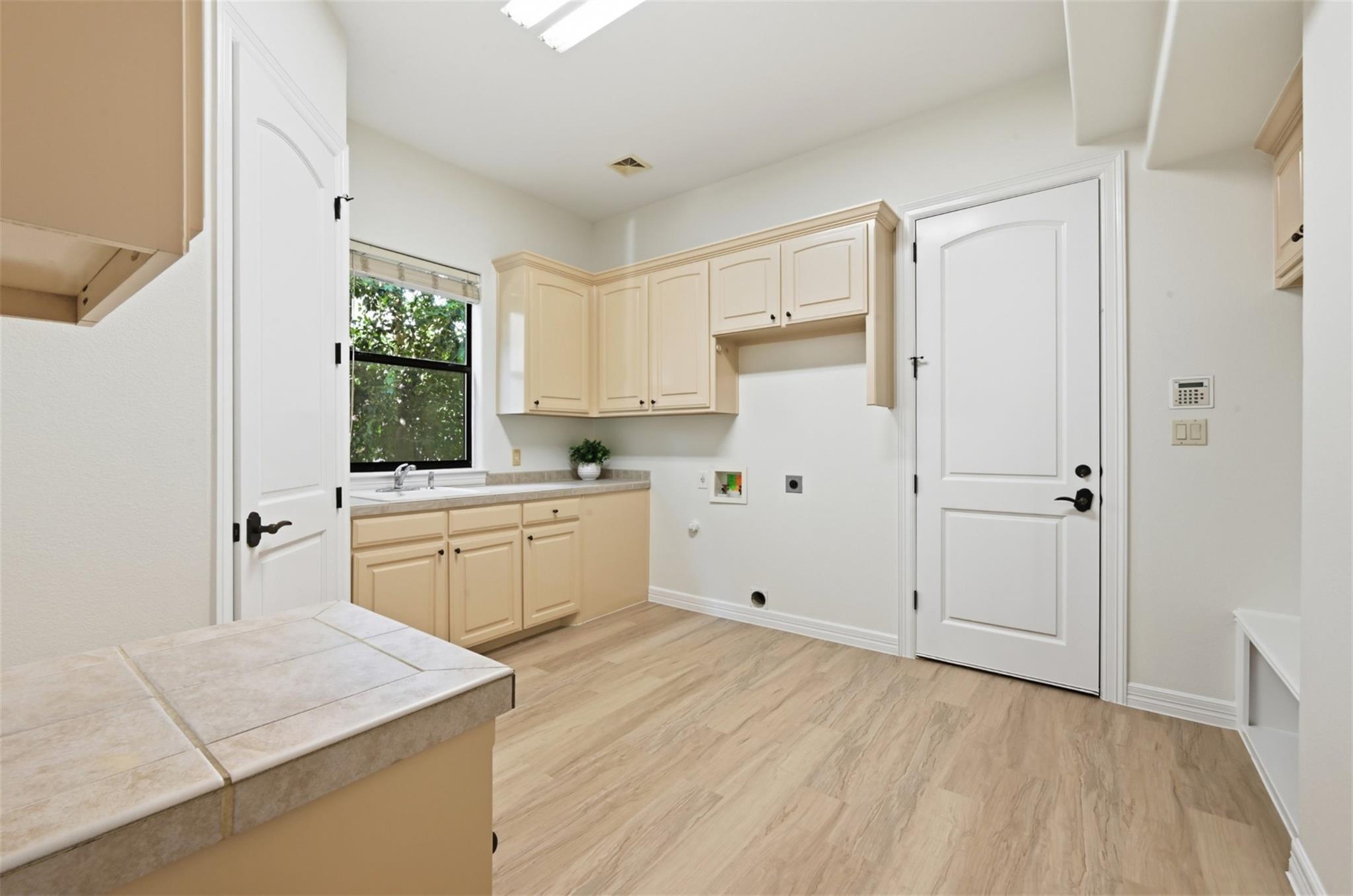1107 Nw Big Bill Ct Property Photo 34