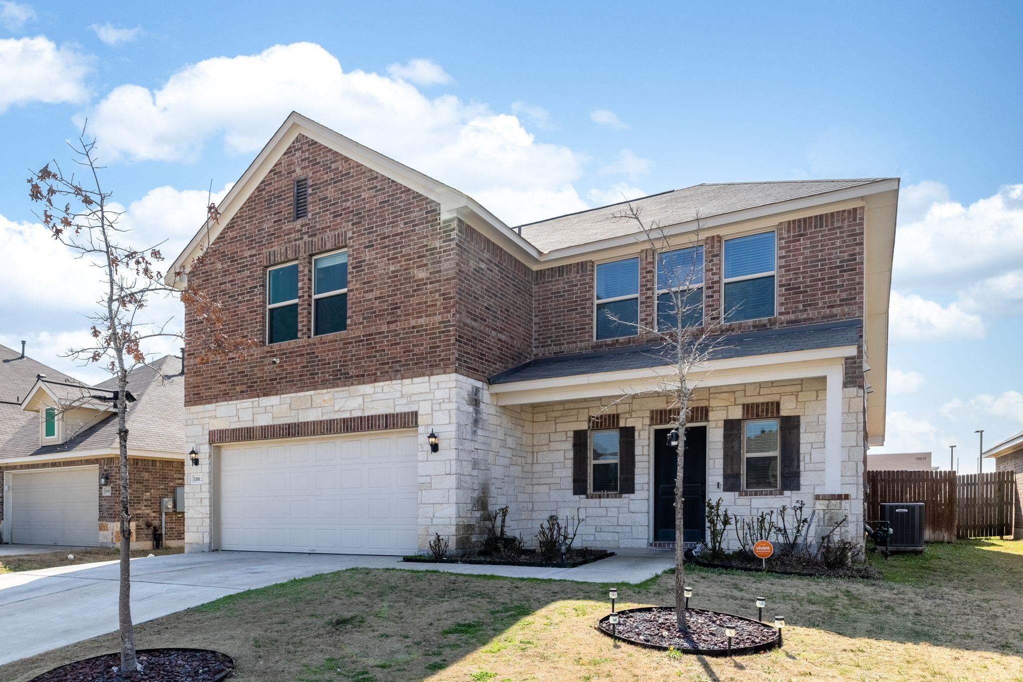 11813 Carrizo Springs Path Property Photo 1