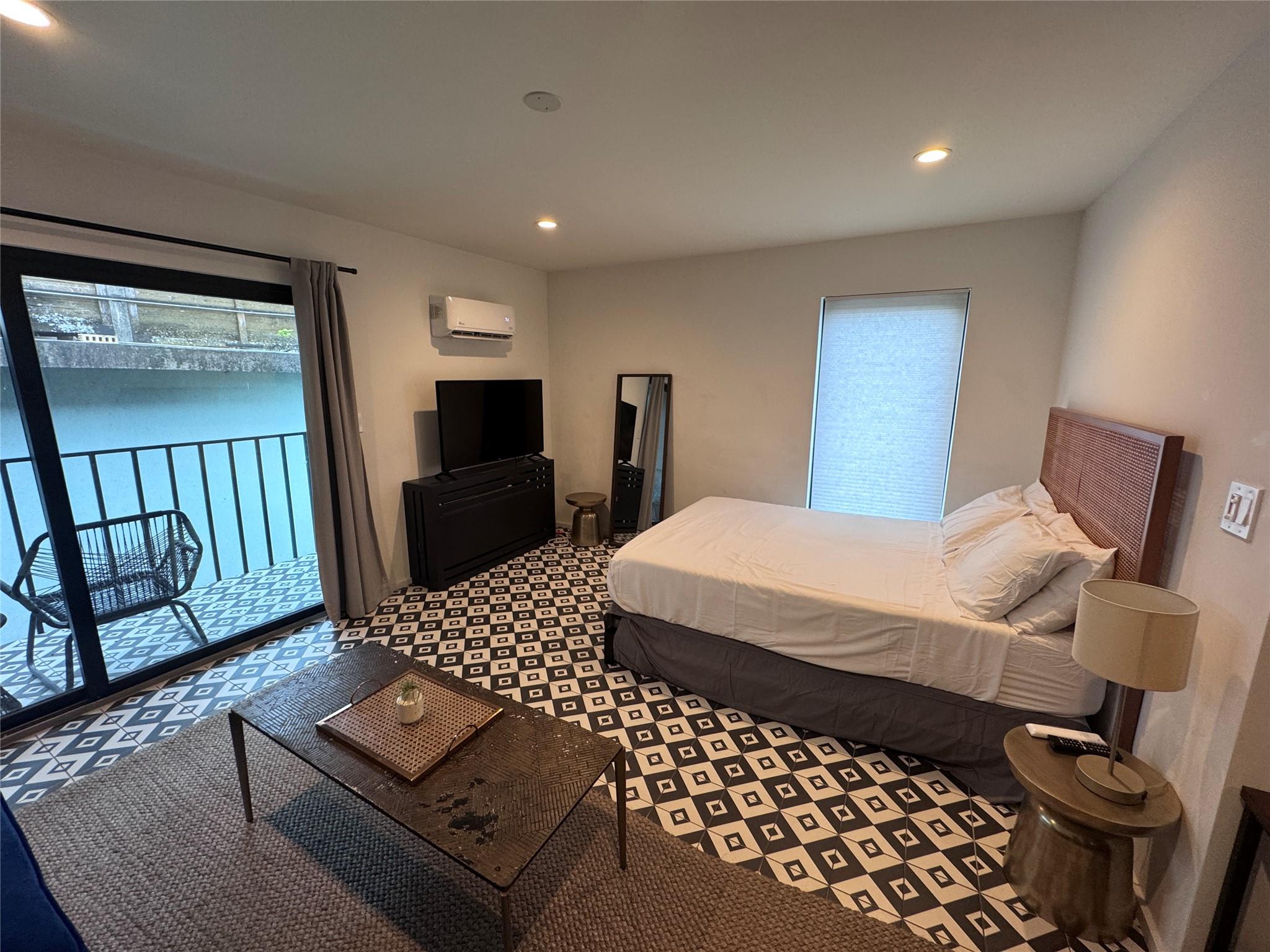 201 Academy DR 201 Property Photo 1