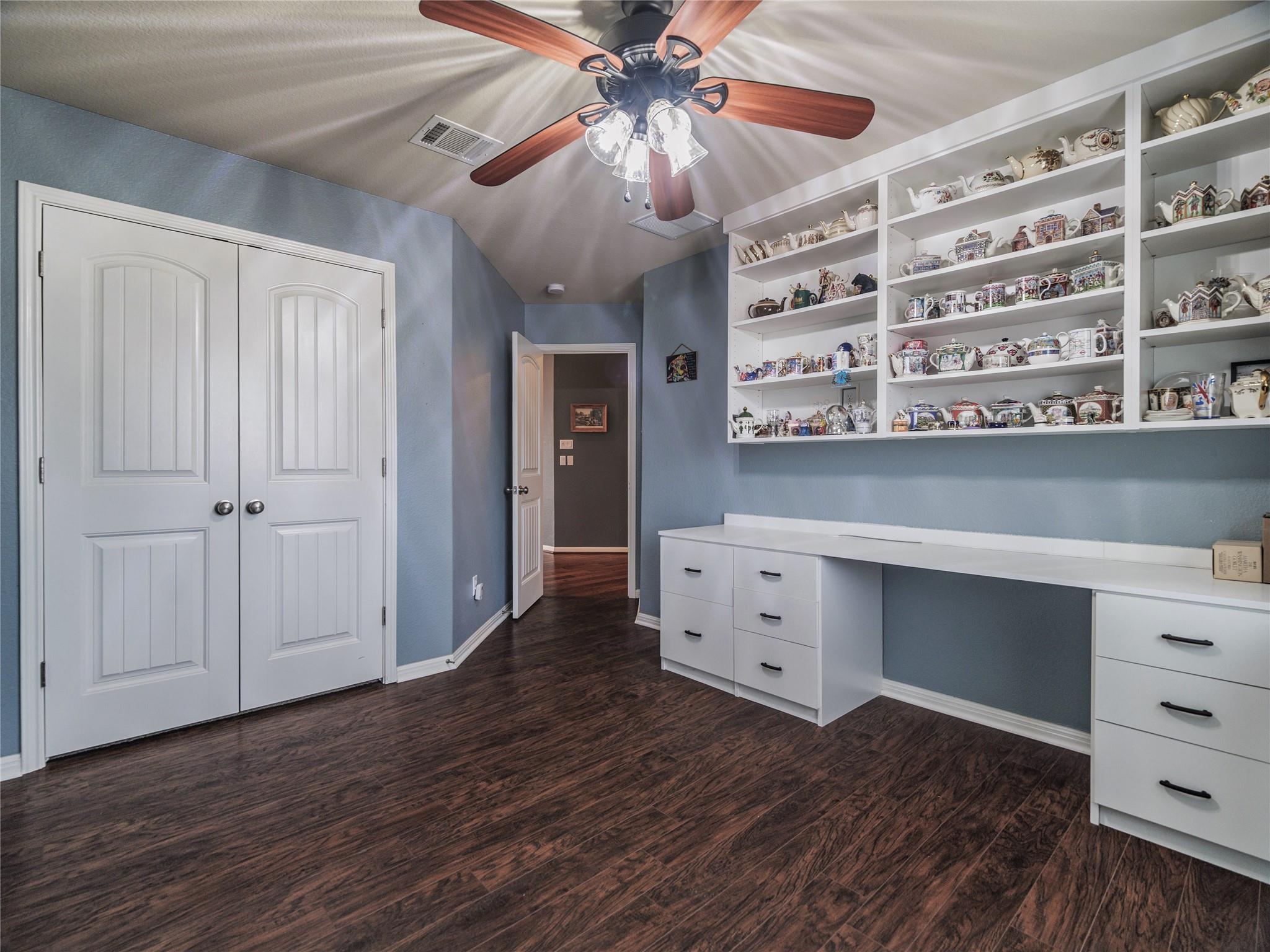 1501 Daylily Loop Property Photo 15