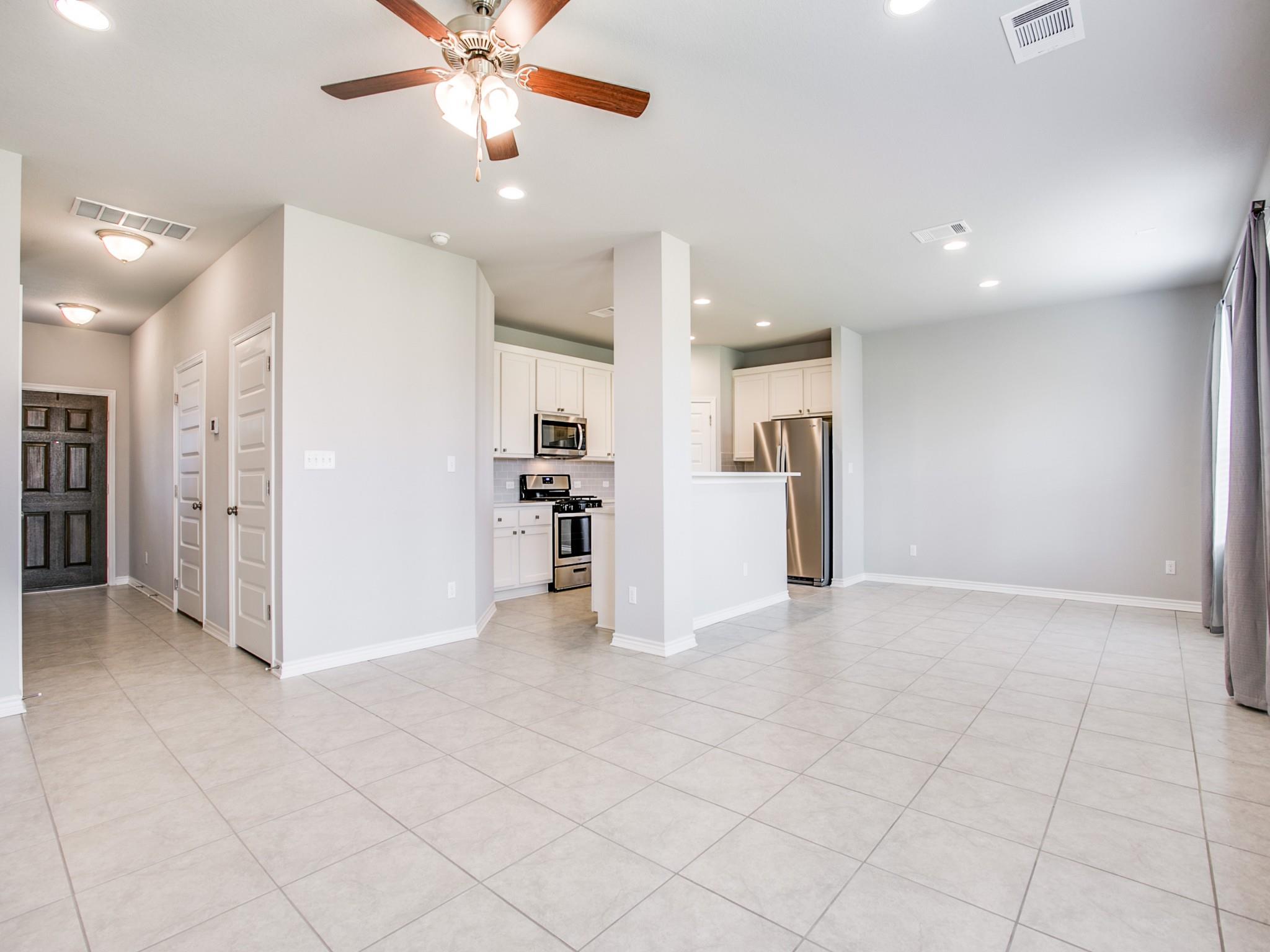 508 Rearing Mare Pass Property Photo 6