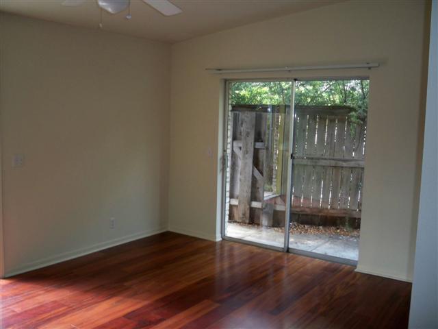 2706 Cole St 102b Property Photo 6