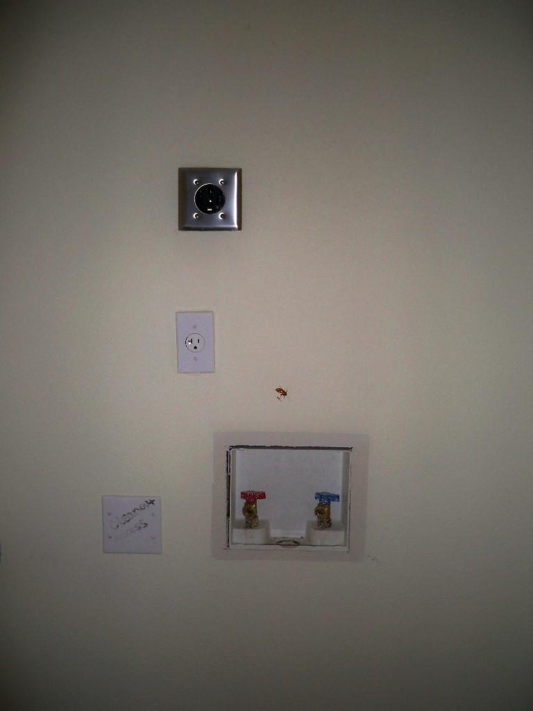 2706 Cole St 102b Property Photo 12