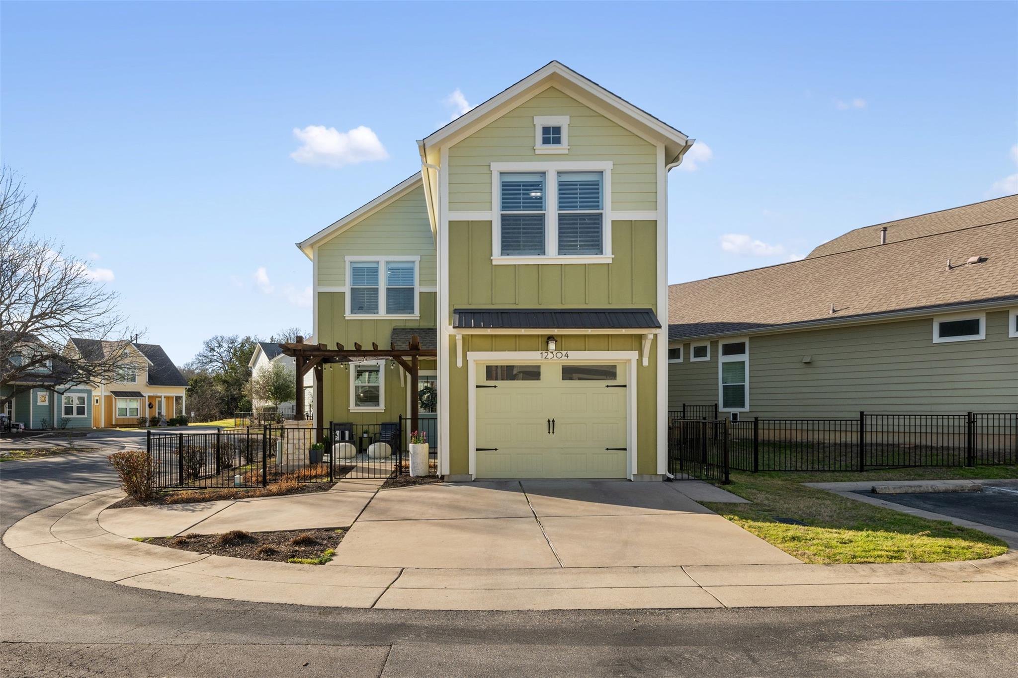 12304 Barras Branch Dr Property Photo 1